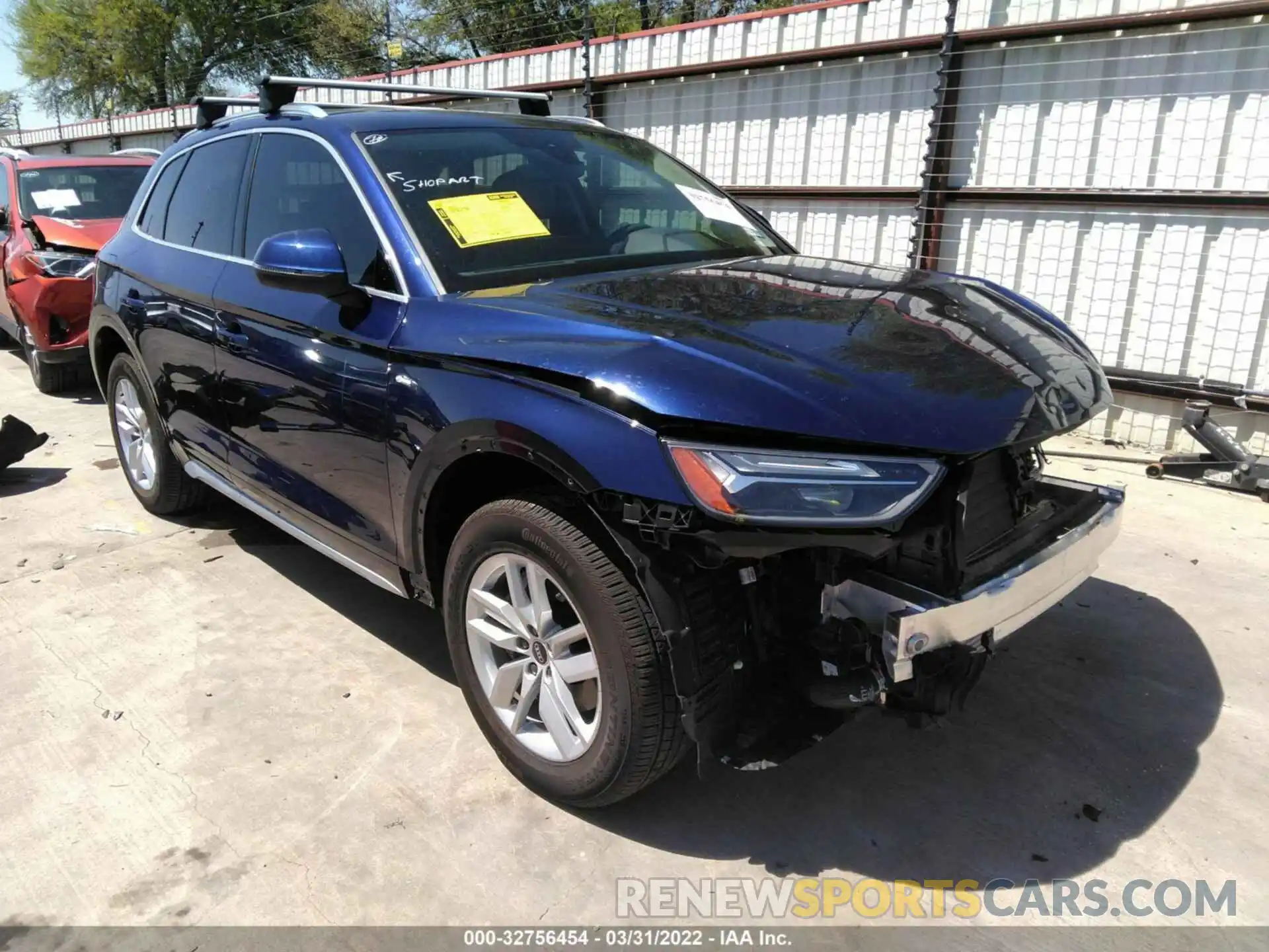 1 Photograph of a damaged car WA1GAAFY5N2002136 AUDI Q5 2022