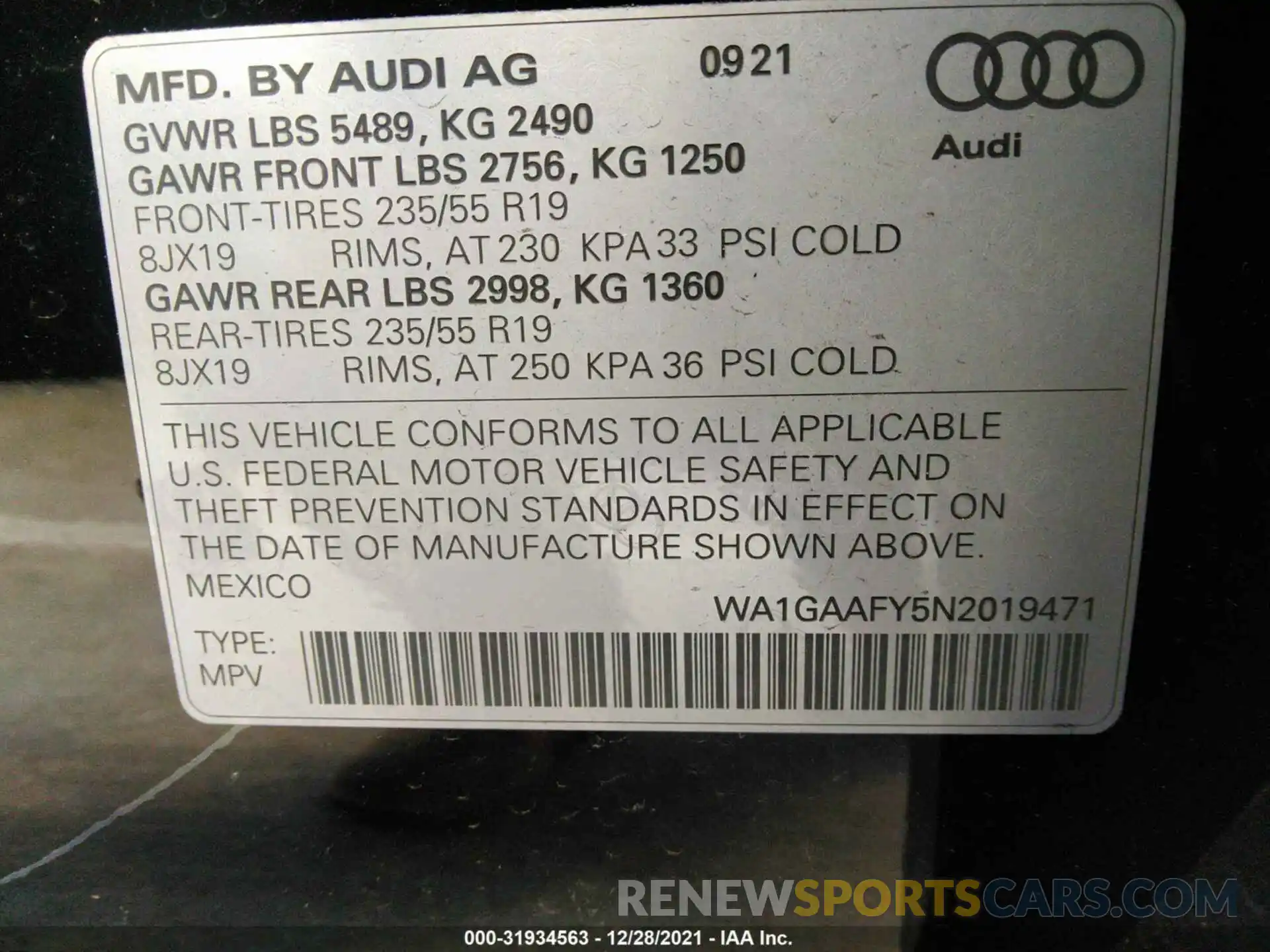 9 Photograph of a damaged car WA1GAAFY5N2019471 AUDI Q5 2022