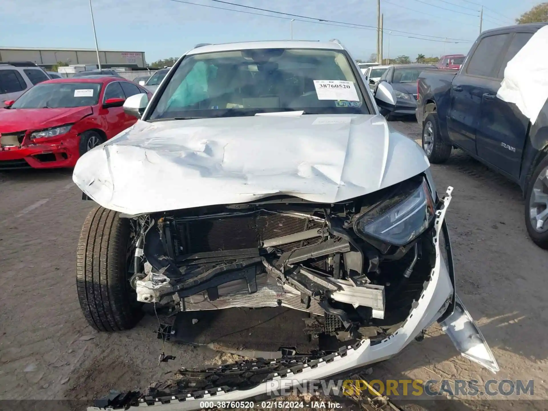 12 Photograph of a damaged car WA1GAAFY5N2086846 AUDI Q5 2022