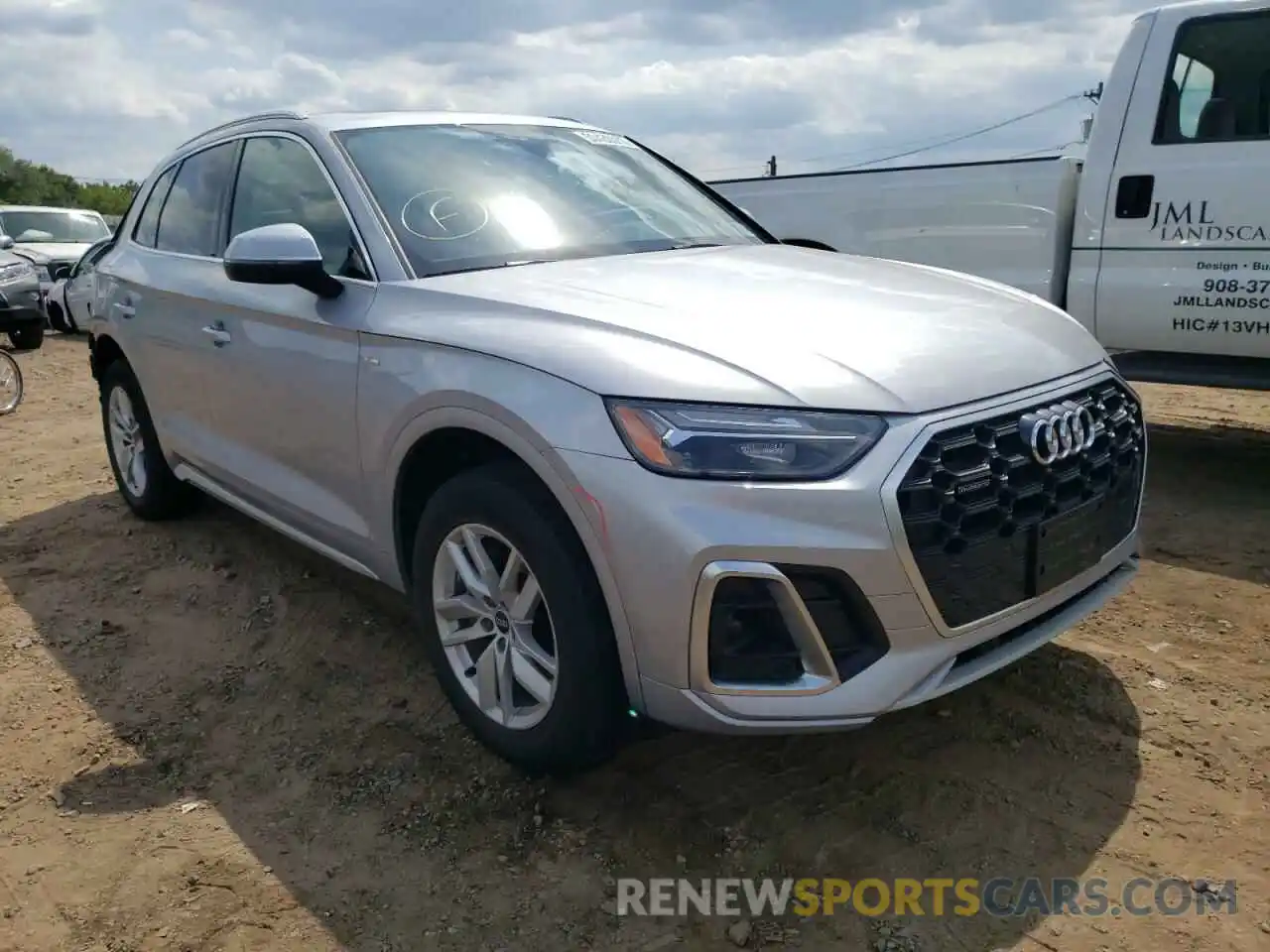 1 Photograph of a damaged car WA1GAAFY7N2002106 AUDI Q5 2022