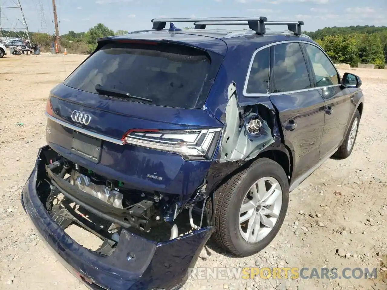 4 Photograph of a damaged car WA1GAAFY8N2046681 AUDI Q5 2022