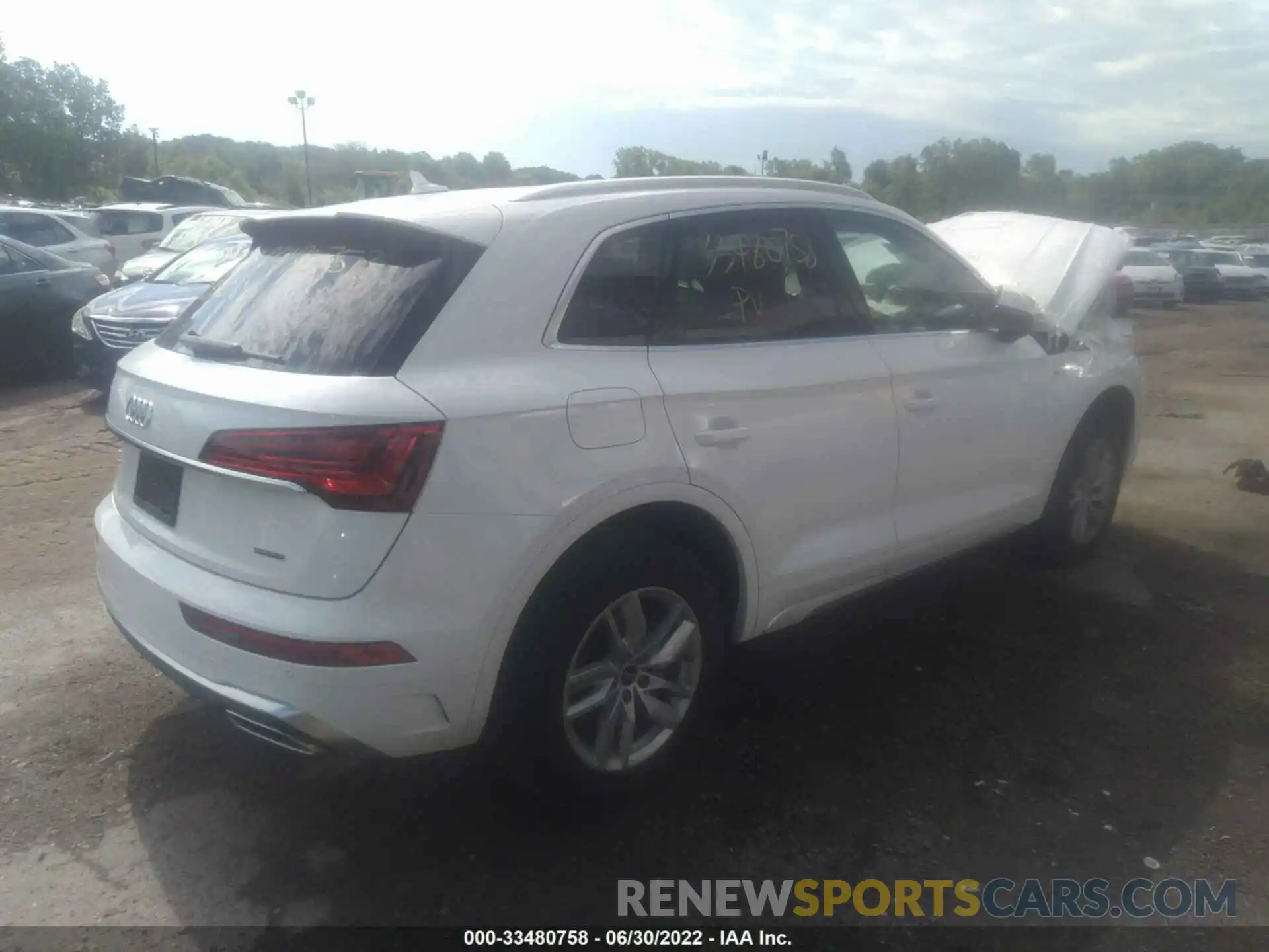 4 Photograph of a damaged car WA1GAAFYXN2016596 AUDI Q5 2022