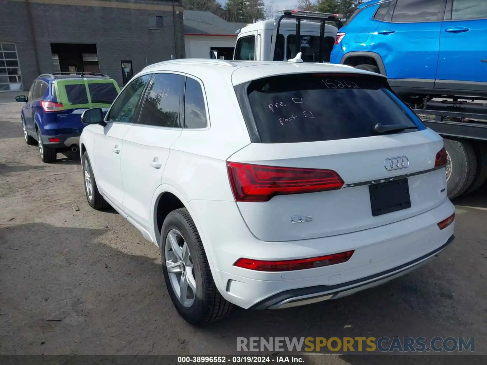 3 Фотография поврежденного автомобиля WA1ABAFY9P2086144 AUDI Q5 2023