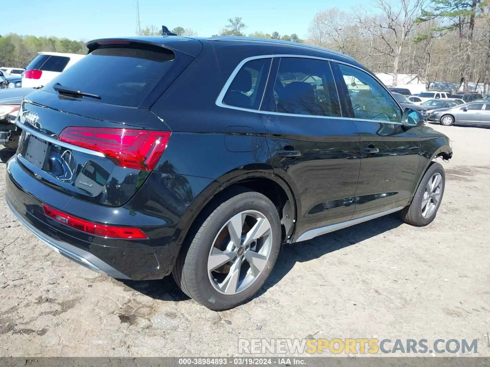 4 Photograph of a damaged car WA1BBAFYXP2004507 AUDI Q5 2023