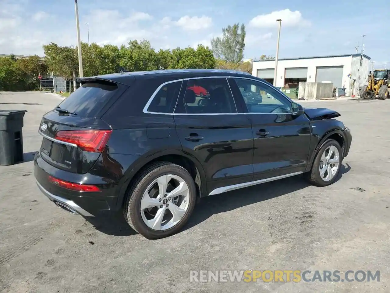 3 Photograph of a damaged car WA1EAAFY6P2042316 AUDI Q5 2023