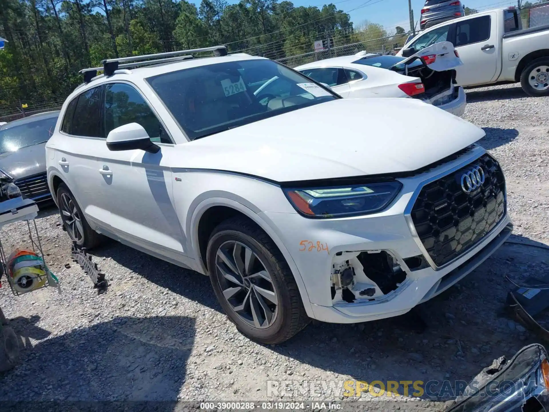 1 Photograph of a damaged car WA1EAAFY8P2057240 AUDI Q5 2023