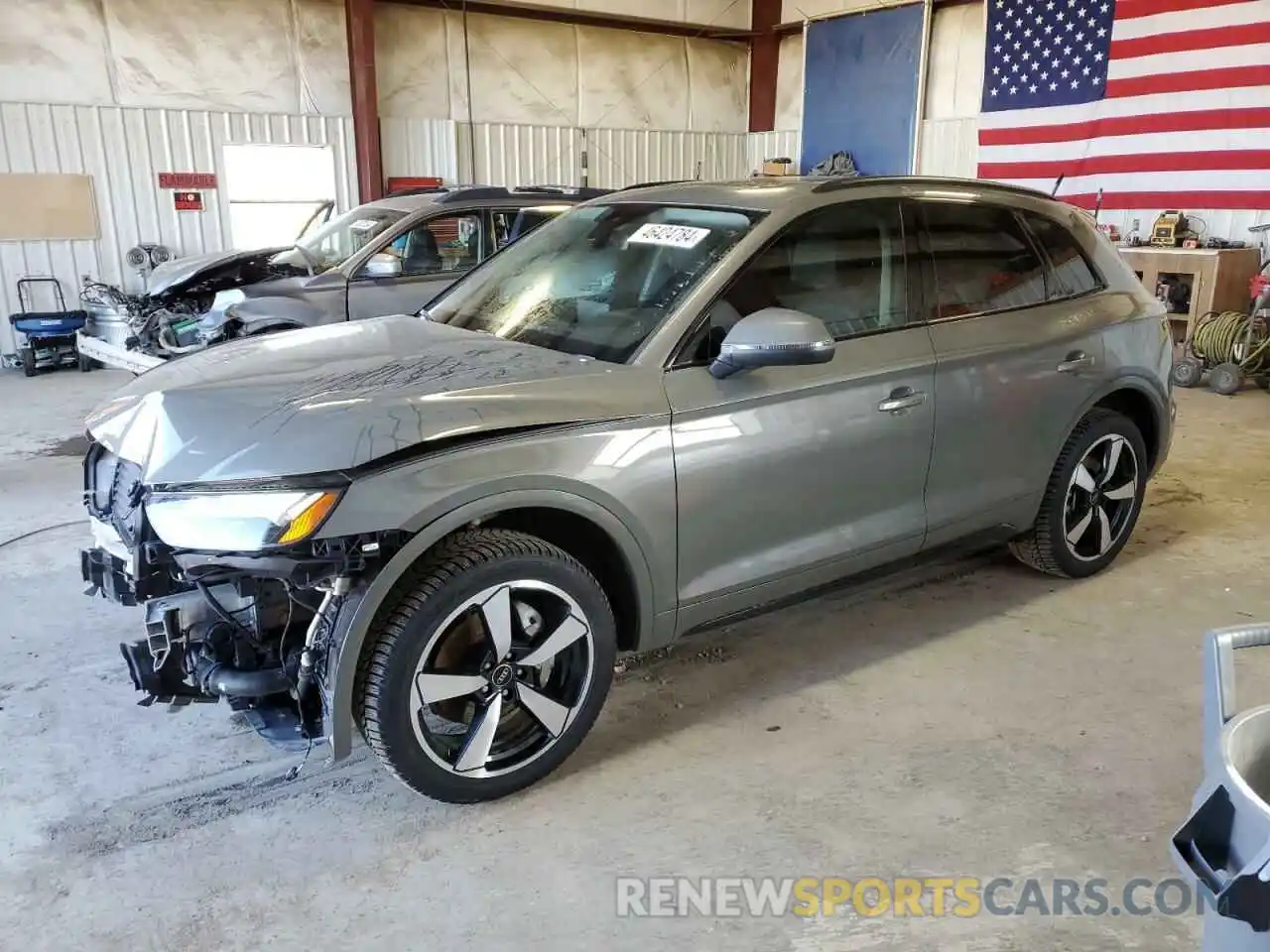 1 Photograph of a damaged car WA1EAAFYXP2030637 AUDI Q5 2023