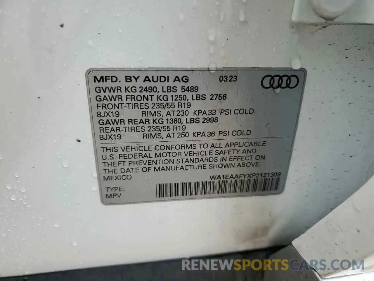 12 Photograph of a damaged car WA1EAAFYXP2121309 AUDI Q5 2023