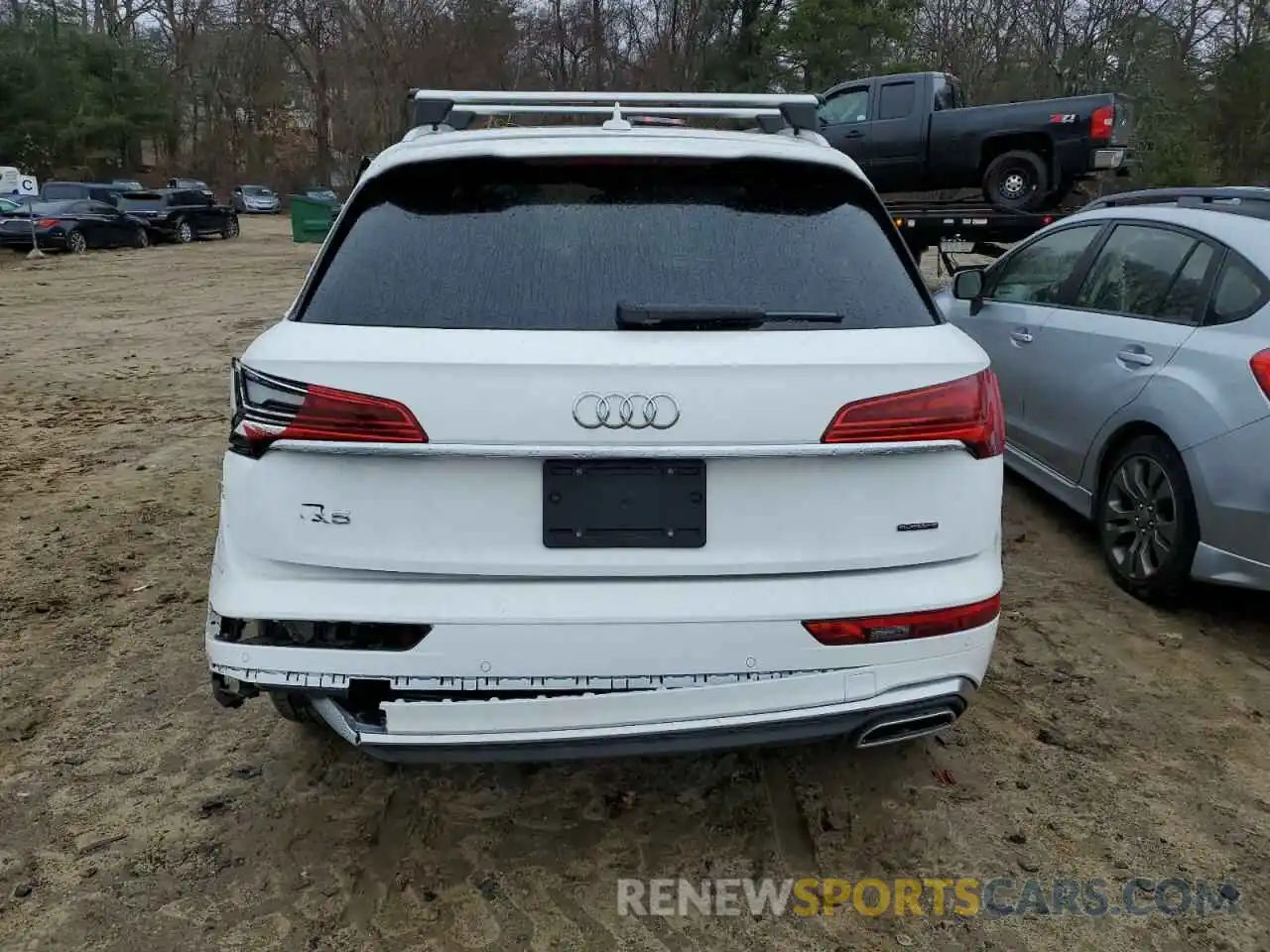 6 Photograph of a damaged car WA1EAAFYXP2121309 AUDI Q5 2023