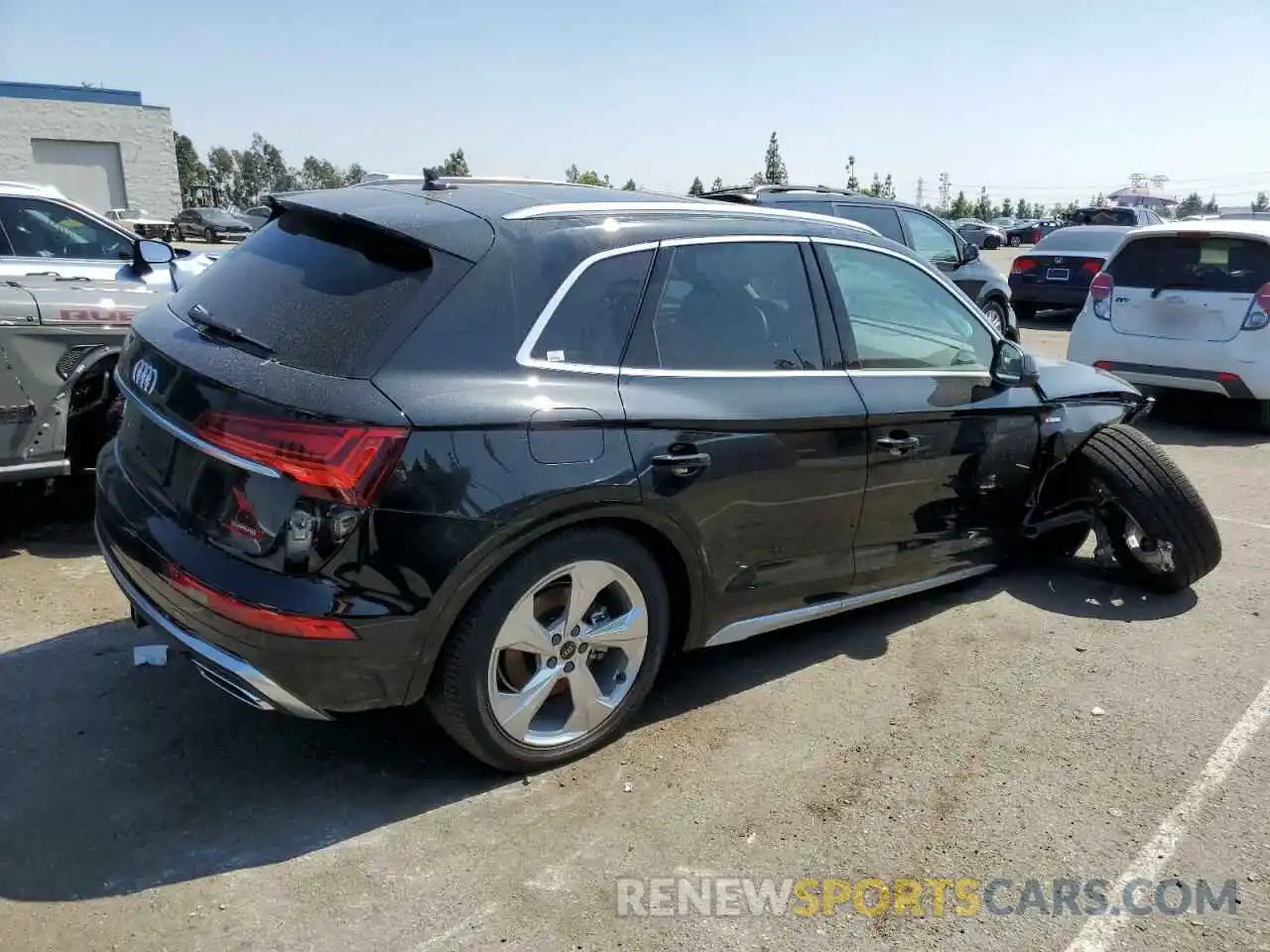 3 Фотография поврежденного автомобиля WA1FAAFY1P2066608 AUDI Q5 2023