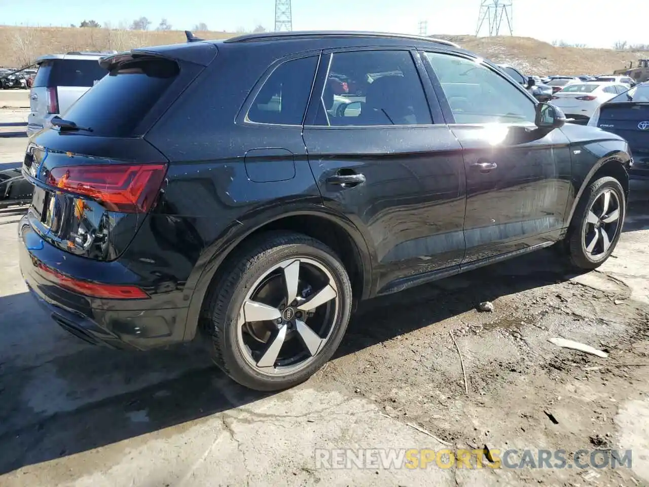 3 Photograph of a damaged car WA1FAAFYXP2033459 AUDI Q5 2023