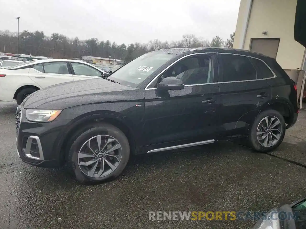 1 Photograph of a damaged car WA1EAAFY2R2029940 AUDI Q5 2024