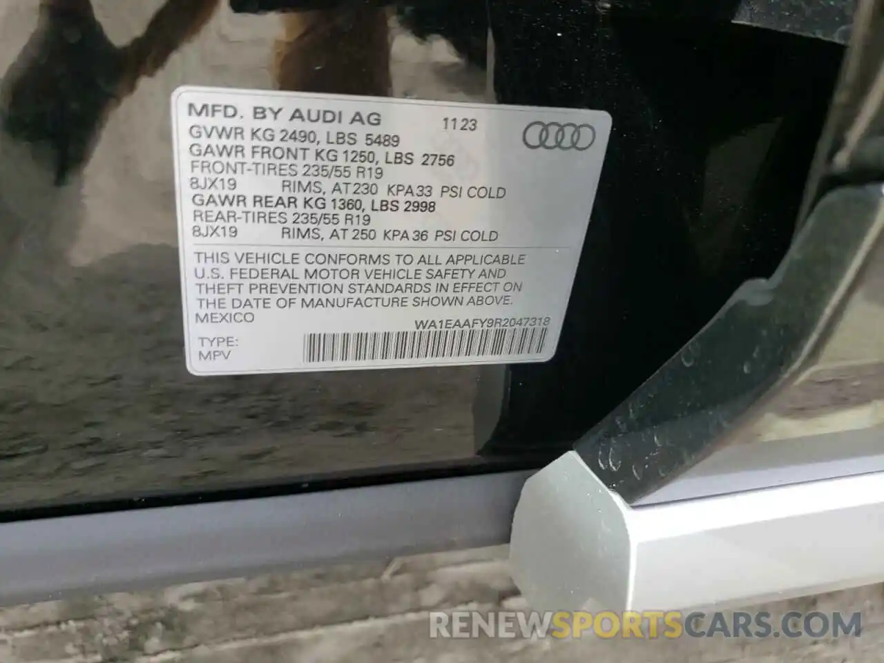 12 Фотография поврежденного автомобиля WA1EAAFY9R2047318 AUDI Q5 2024