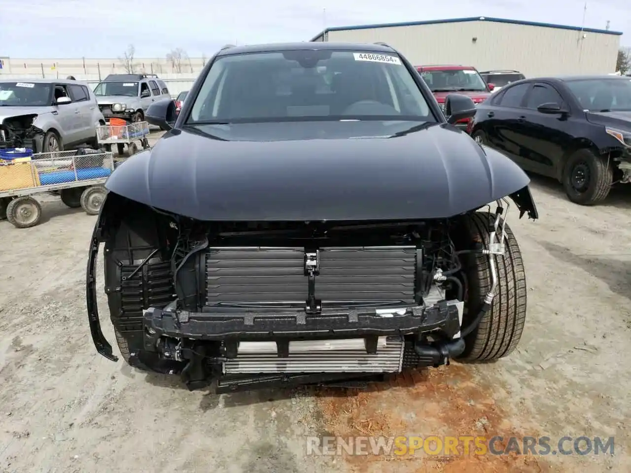 5 Photograph of a damaged car WA1EAAFY9R2047318 AUDI Q5 2024