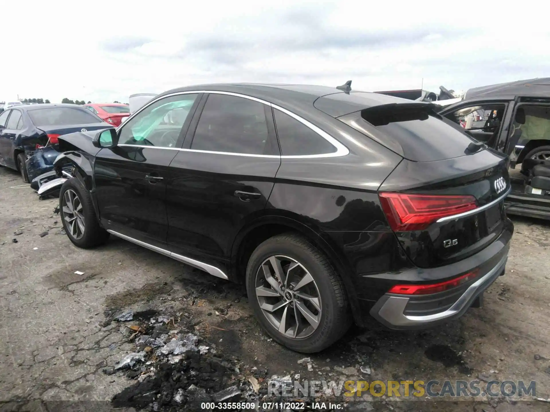 3 Photograph of a damaged car WA15AAFY3M2080940 AUDI Q5 SPORTBACK 2021