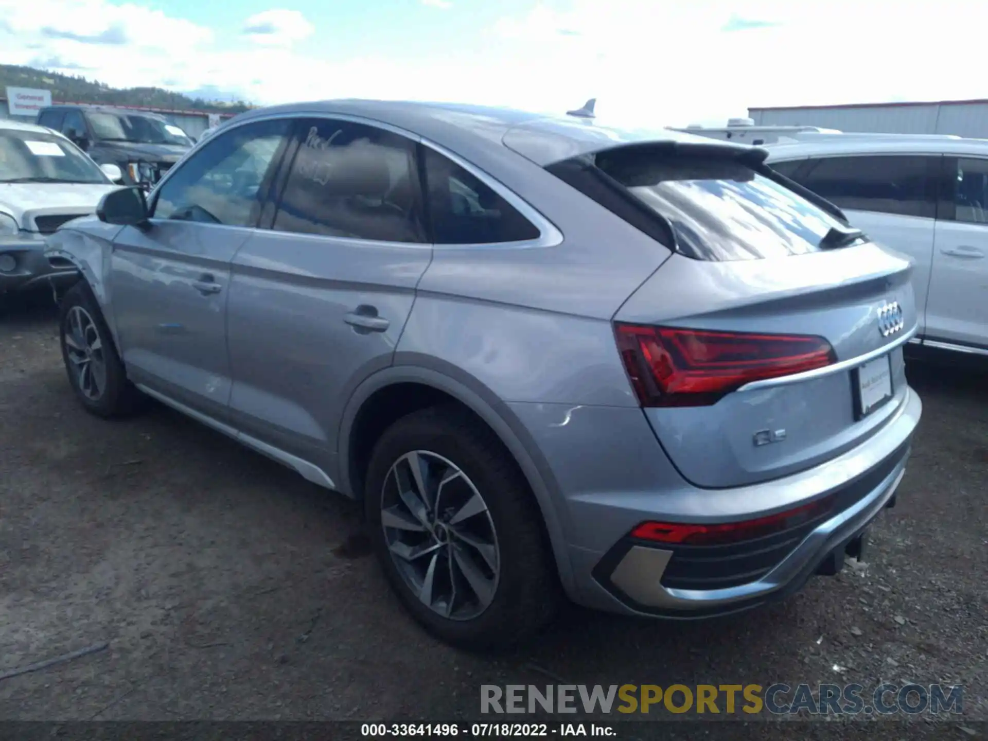 3 Фотография поврежденного автомобиля WA14AAFY5N2088759 AUDI Q5 SPORTBACK 2022