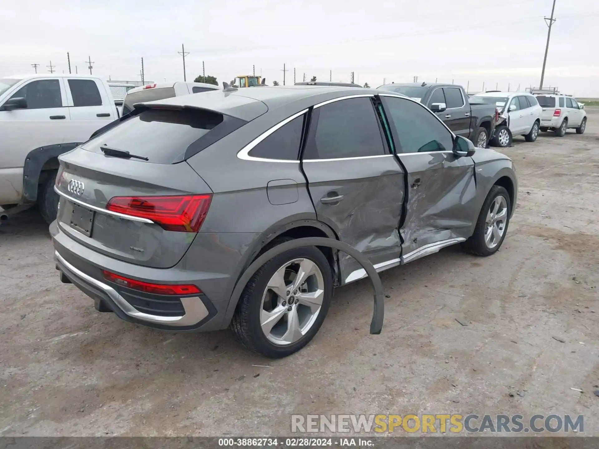 4 Фотография поврежденного автомобиля WA14AAFY1P2035561 AUDI Q5 SPORTBACK 2023