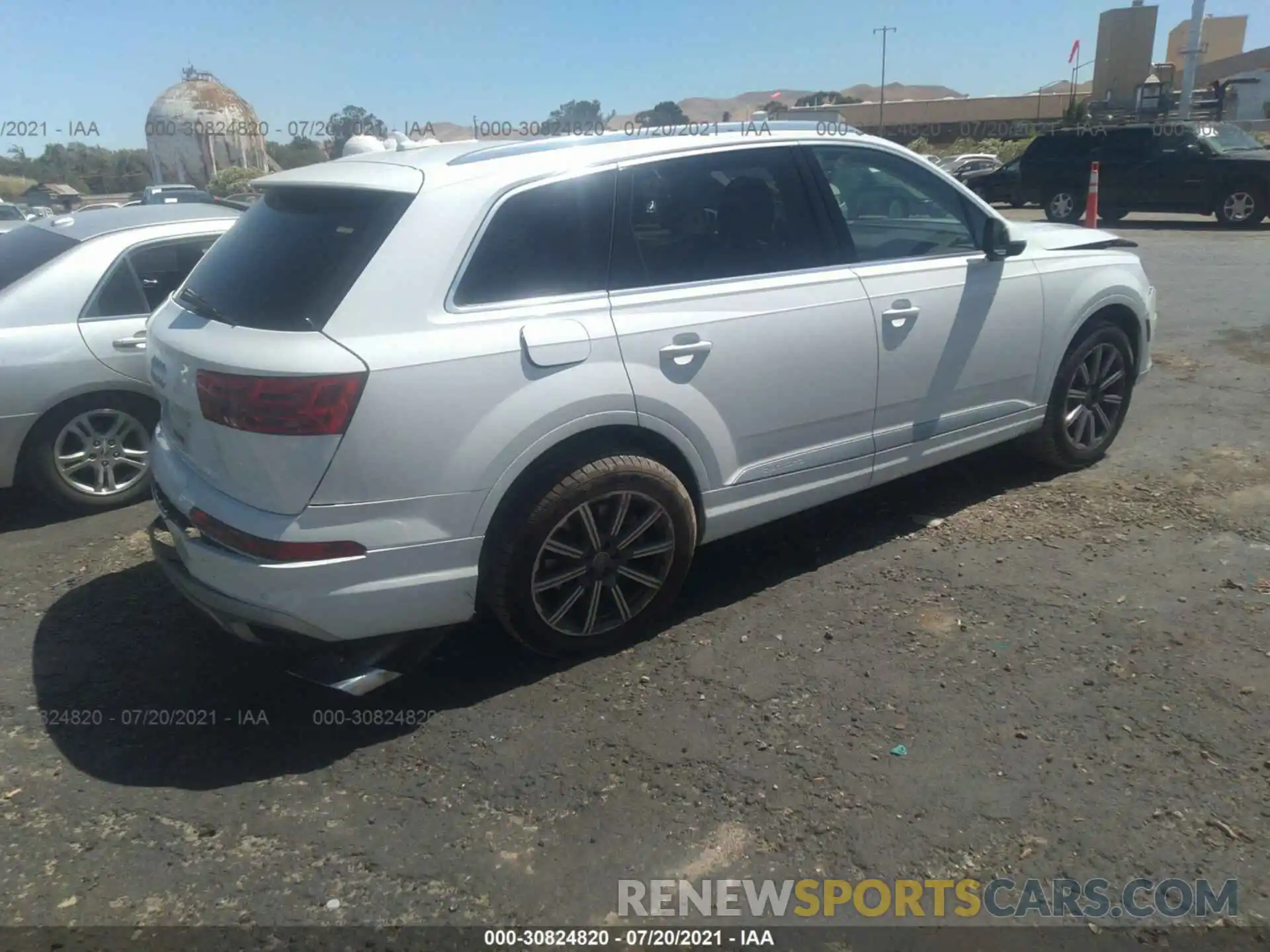 4 Фотография поврежденного автомобиля WA1AAAF70KD007824 AUDI Q7 2019