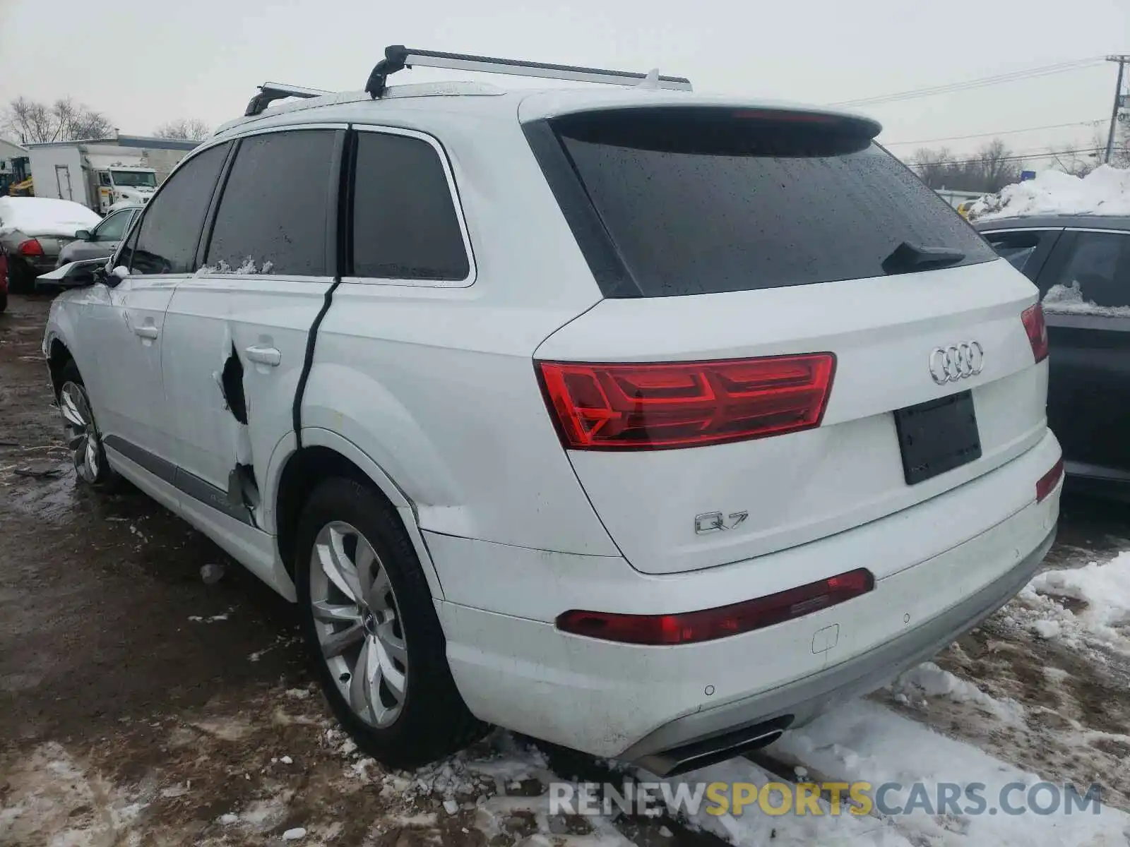 3 Фотография поврежденного автомобиля WA1AAAF71KD000168 AUDI Q7 2019