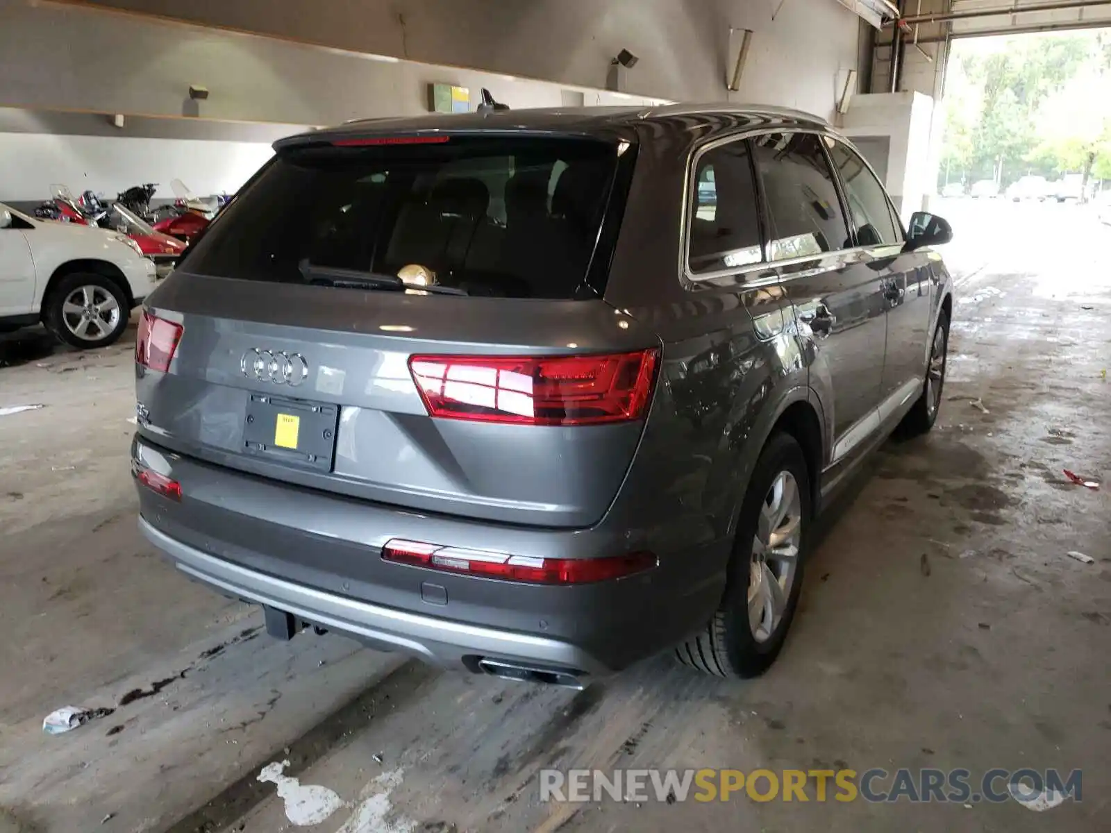 4 Фотография поврежденного автомобиля WA1AAAF71KD009601 AUDI Q7 2019