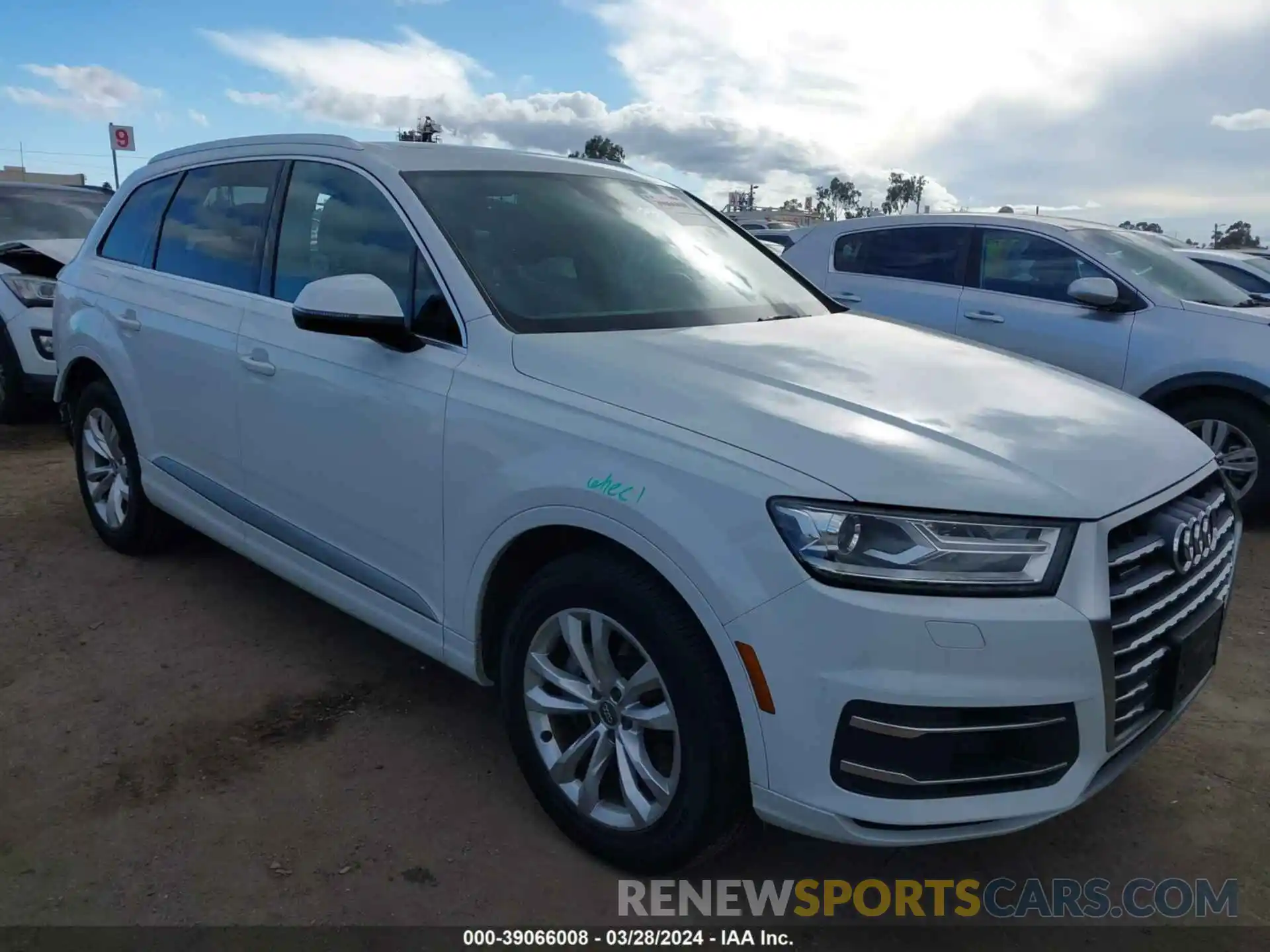 1 Photograph of a damaged car WA1AAAF72KD001894 AUDI Q7 2019