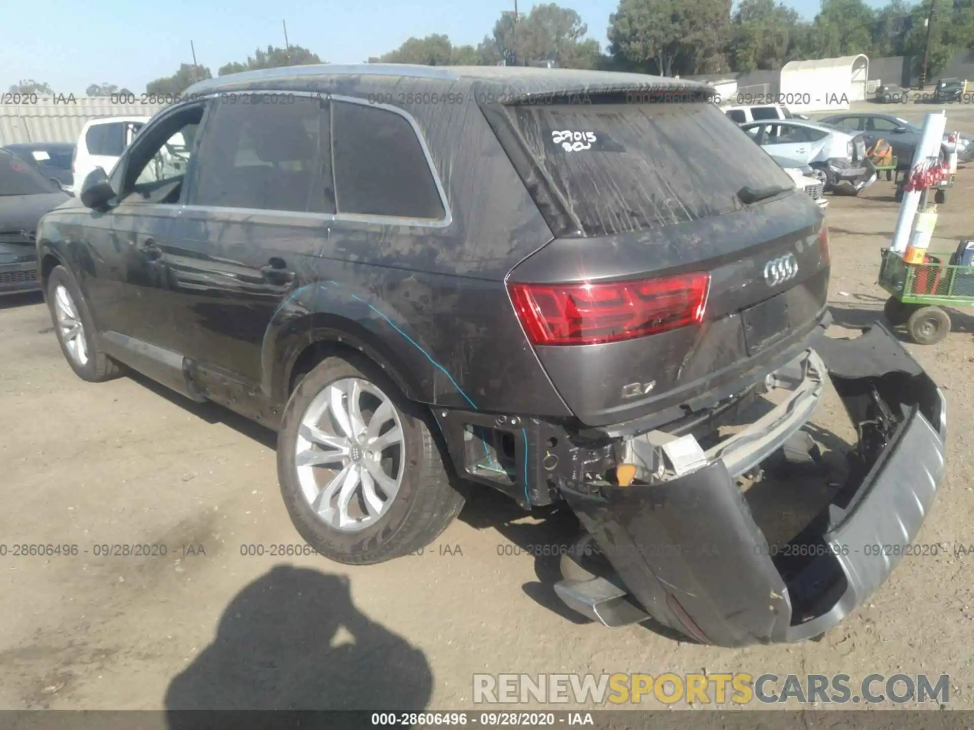 3 Photograph of a damaged car WA1AAAF72KD008473 AUDI Q7 2019