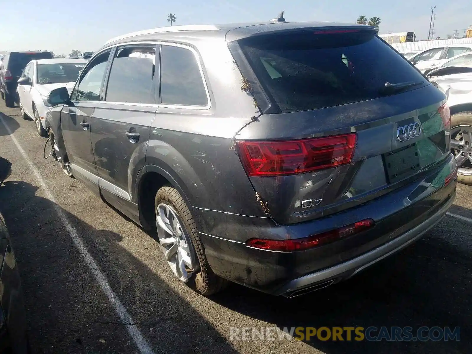 3 Photograph of a damaged car WA1AAAF72KD011292 AUDI Q7 2019