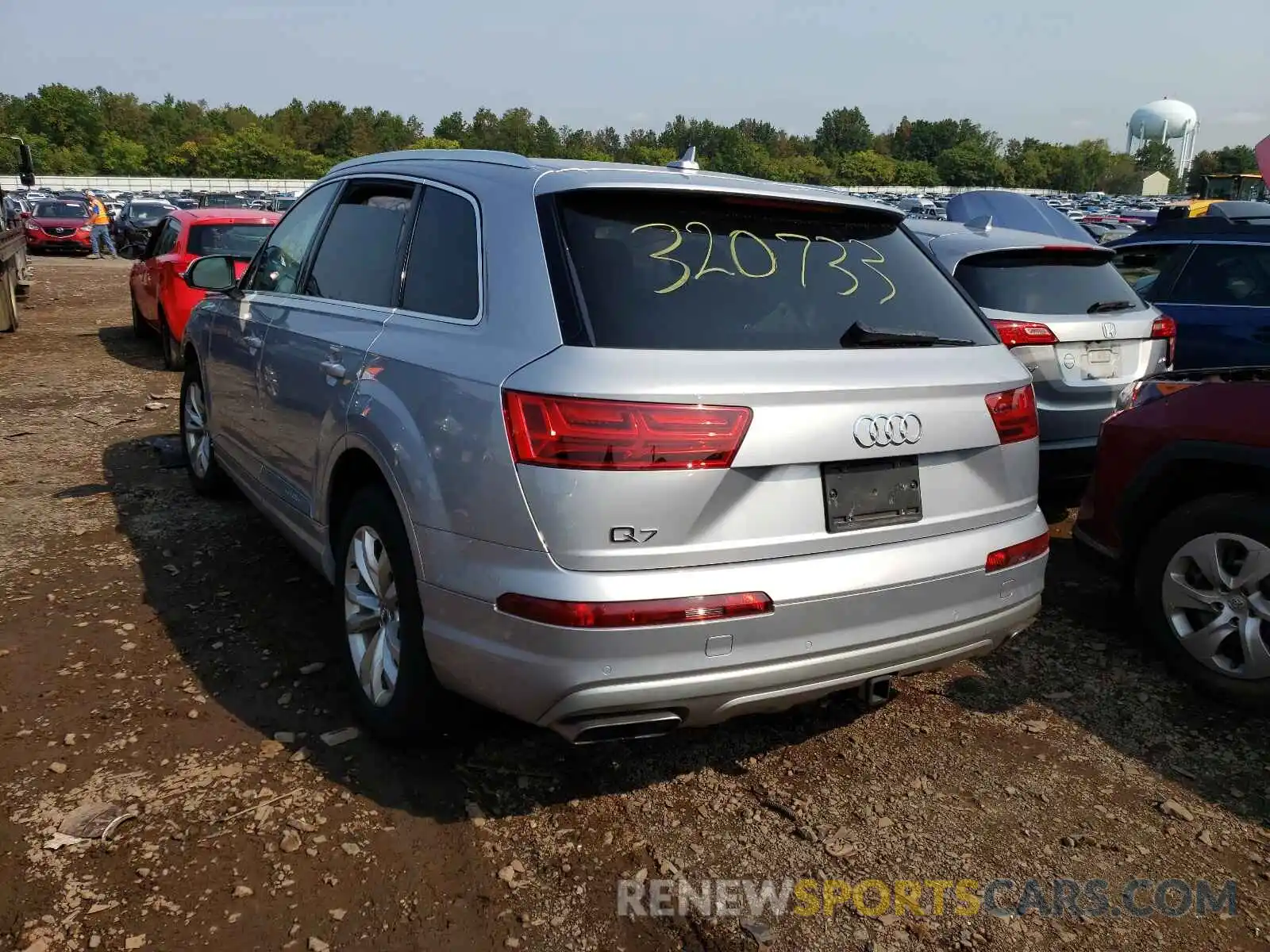 3 Photograph of a damaged car WA1AAAF72KD013608 AUDI Q7 2019