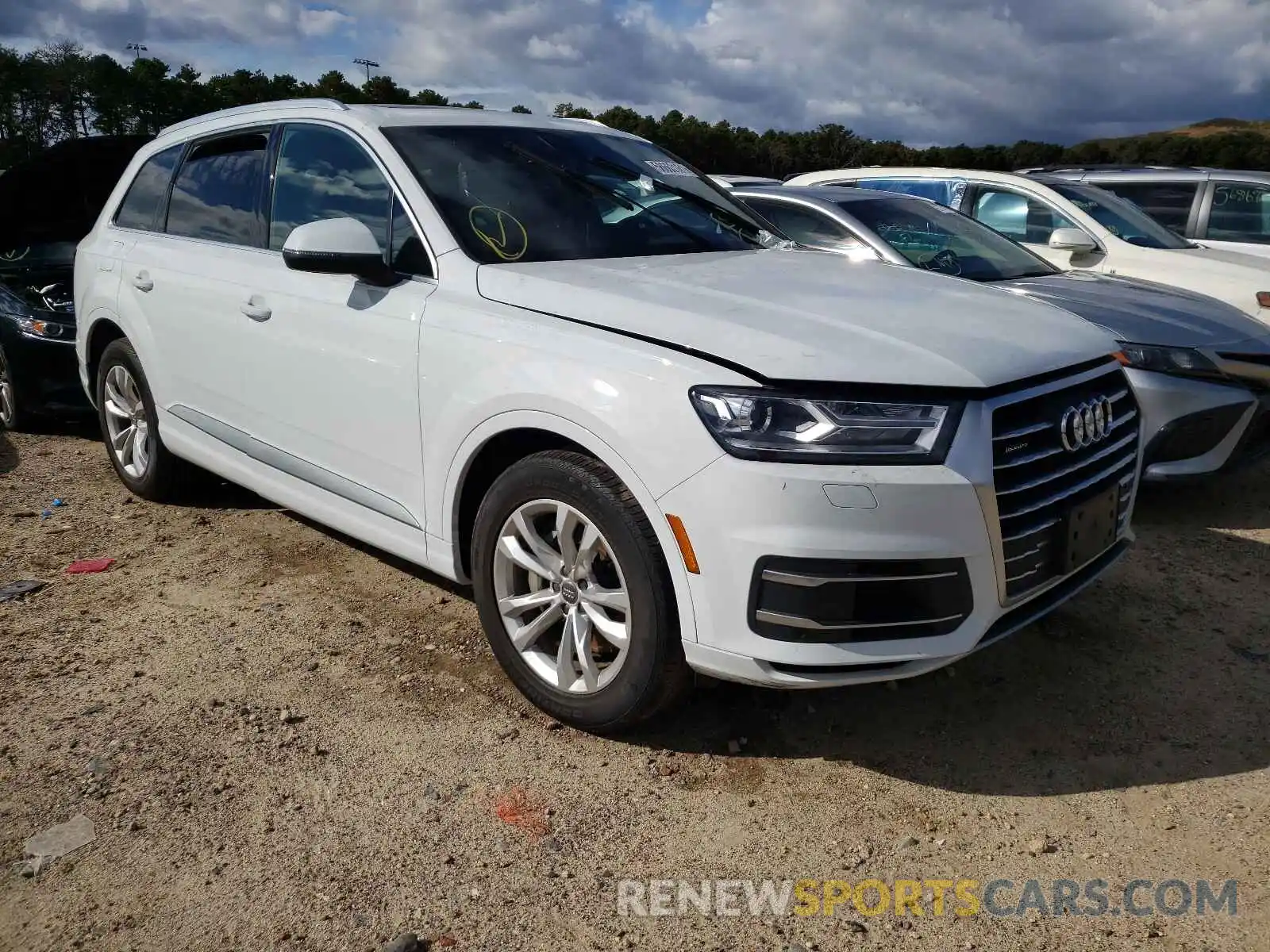 1 Photograph of a damaged car WA1AAAF74KD001511 AUDI Q7 2019