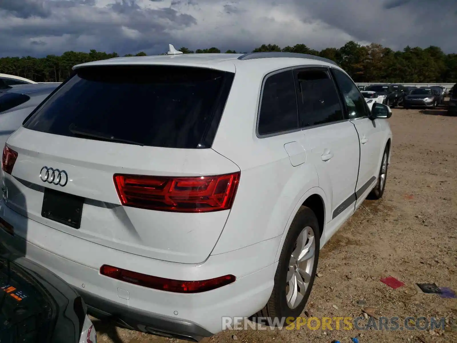 4 Фотография поврежденного автомобиля WA1AAAF74KD001511 AUDI Q7 2019