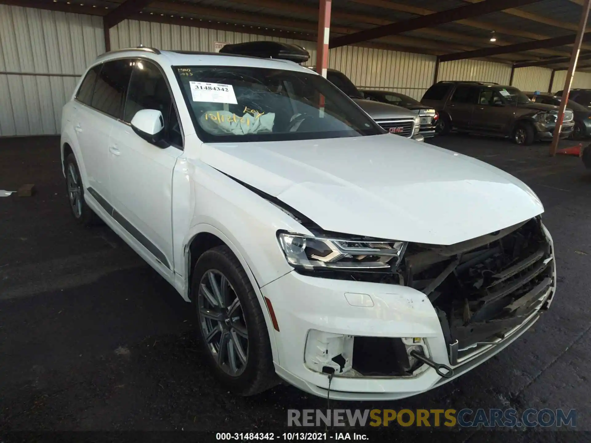 1 Photograph of a damaged car WA1AAAF74KD001668 AUDI Q7 2019