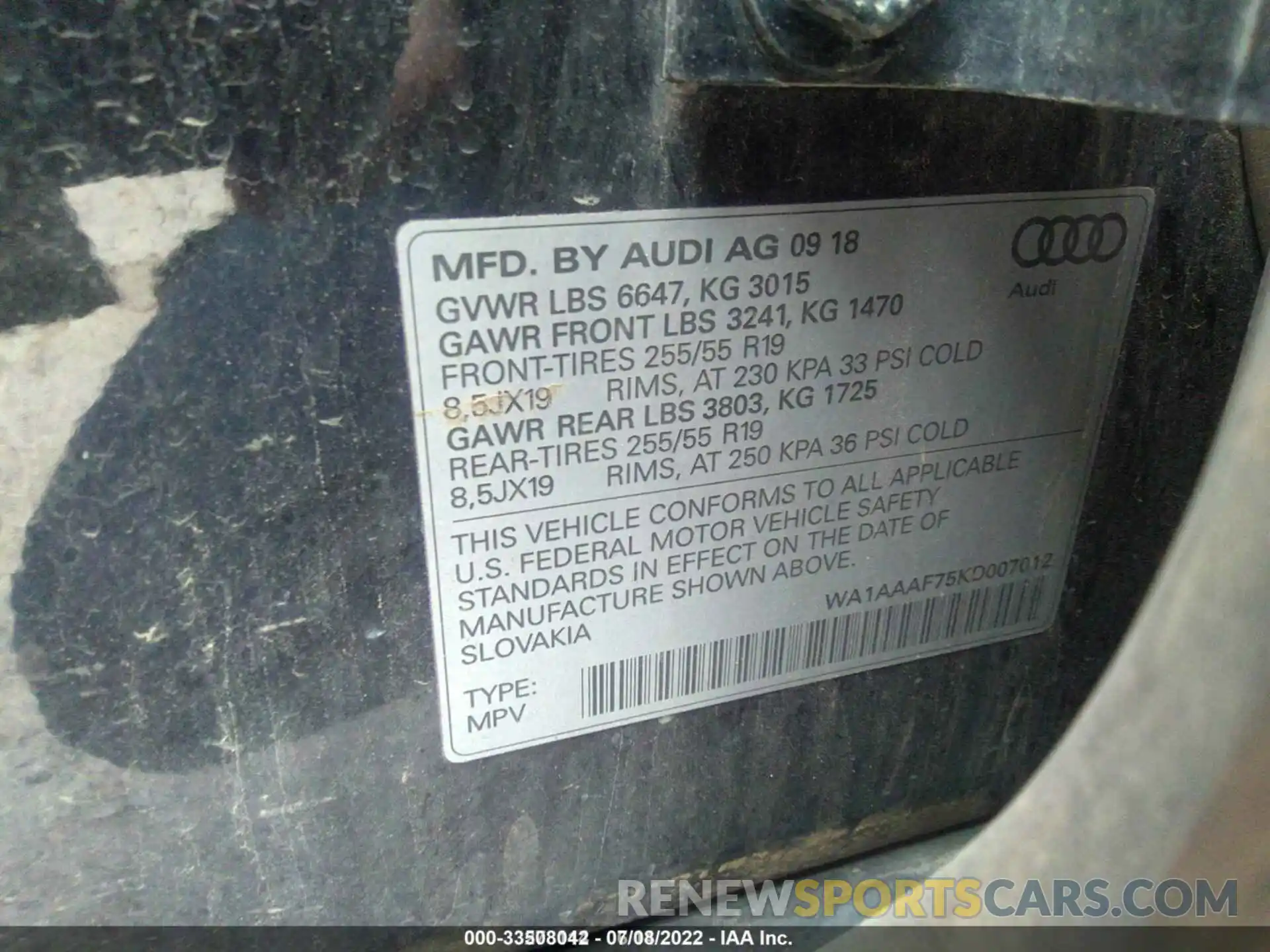 9 Фотография поврежденного автомобиля WA1AAAF75KD007012 AUDI Q7 2019