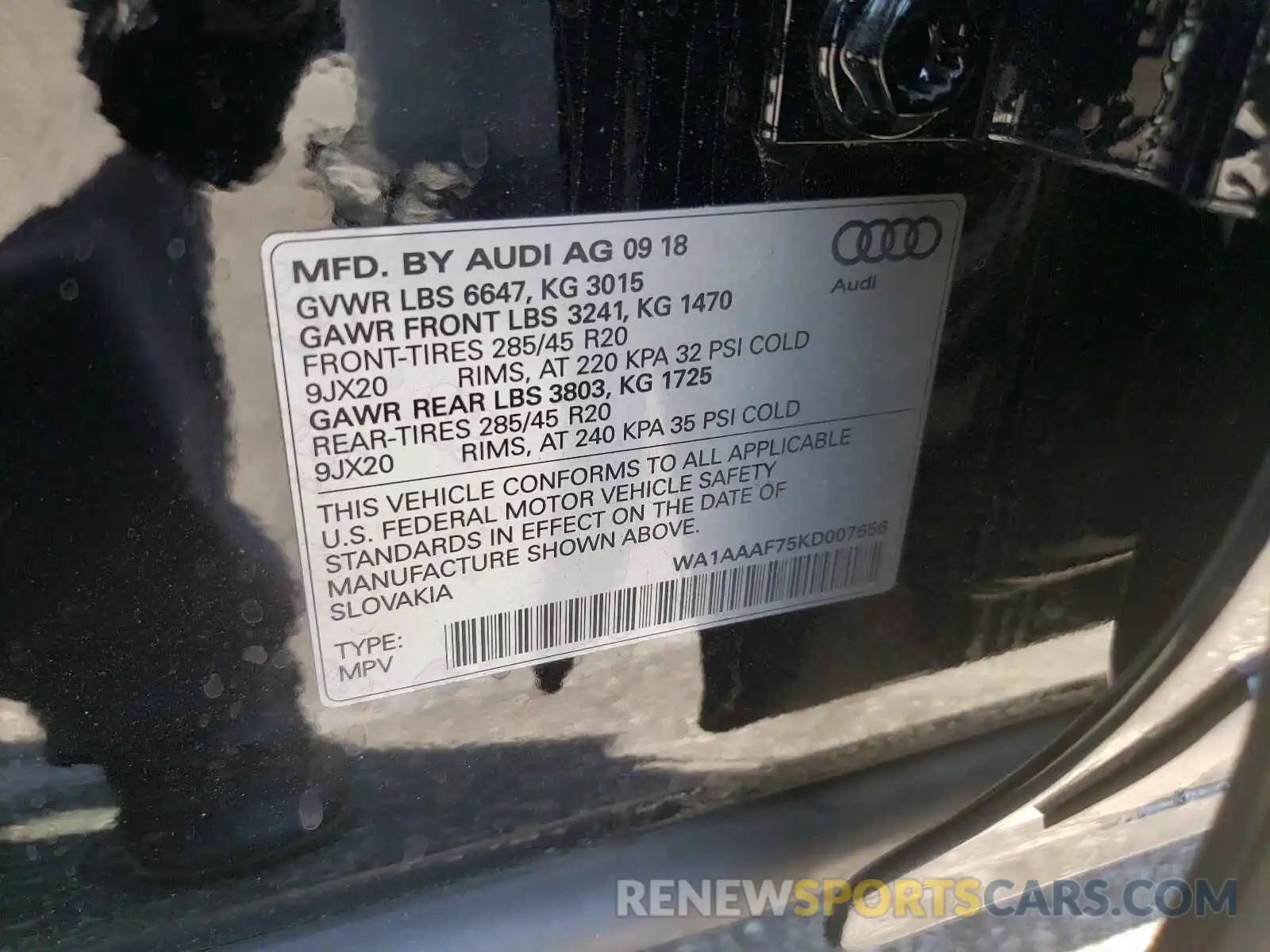 10 Photograph of a damaged car WA1AAAF75KD007656 AUDI Q7 2019