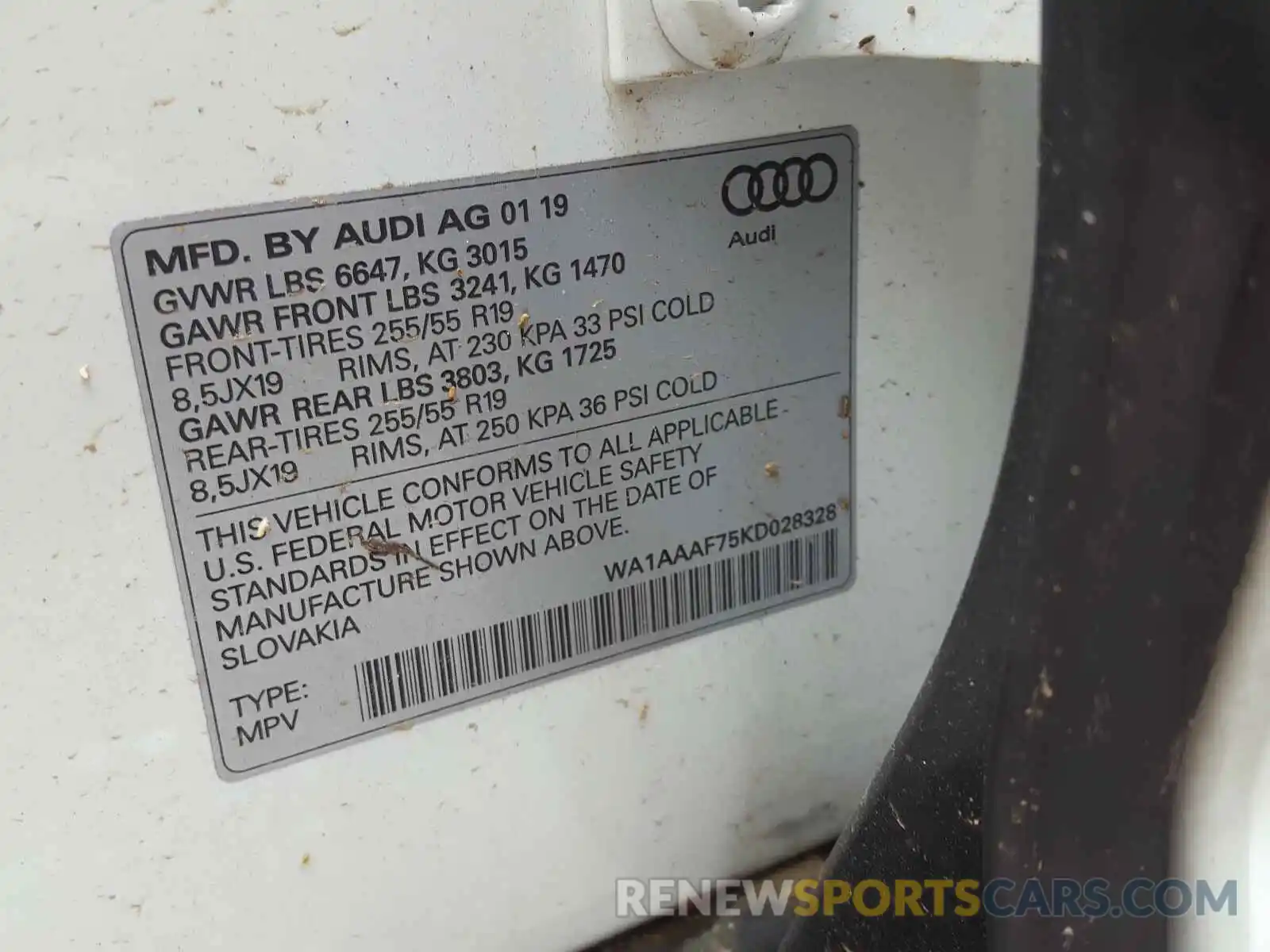 10 Фотография поврежденного автомобиля WA1AAAF75KD028328 AUDI Q7 2019