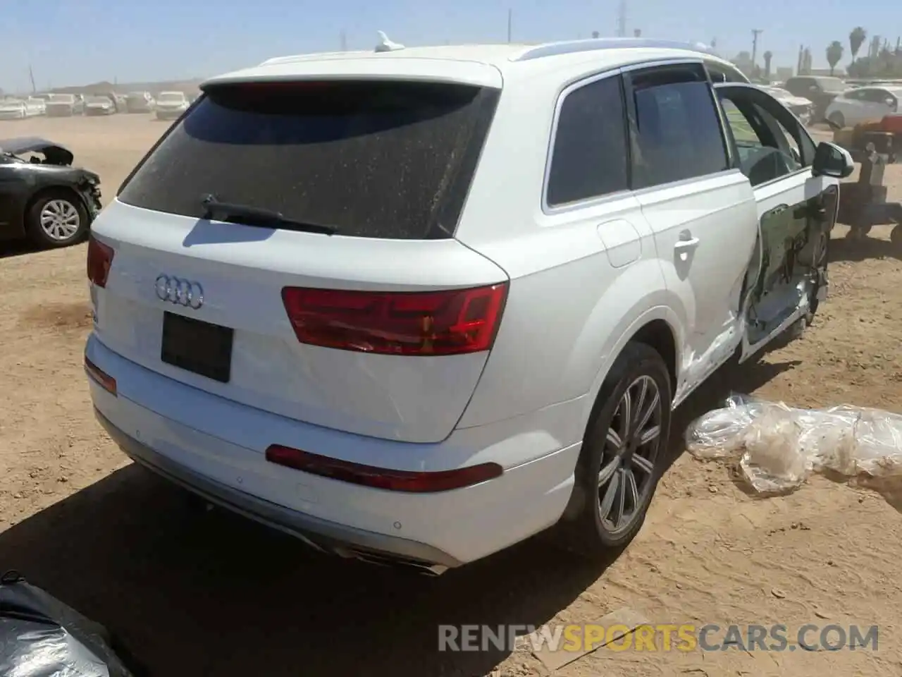 4 Фотография поврежденного автомобиля WA1AAAF76KD006659 AUDI Q7 2019