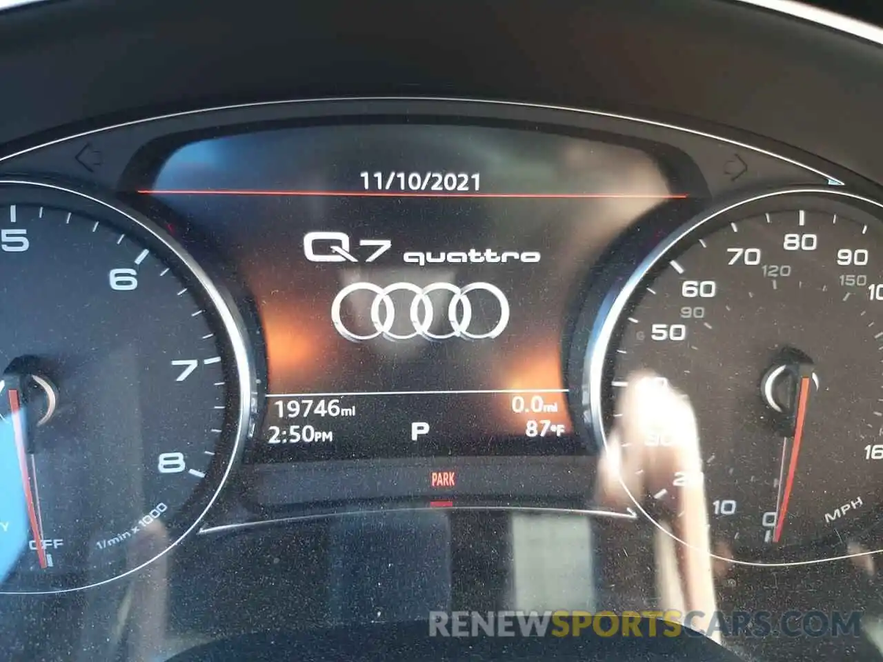 8 Фотография поврежденного автомобиля WA1AAAF76KD007262 AUDI Q7 2019