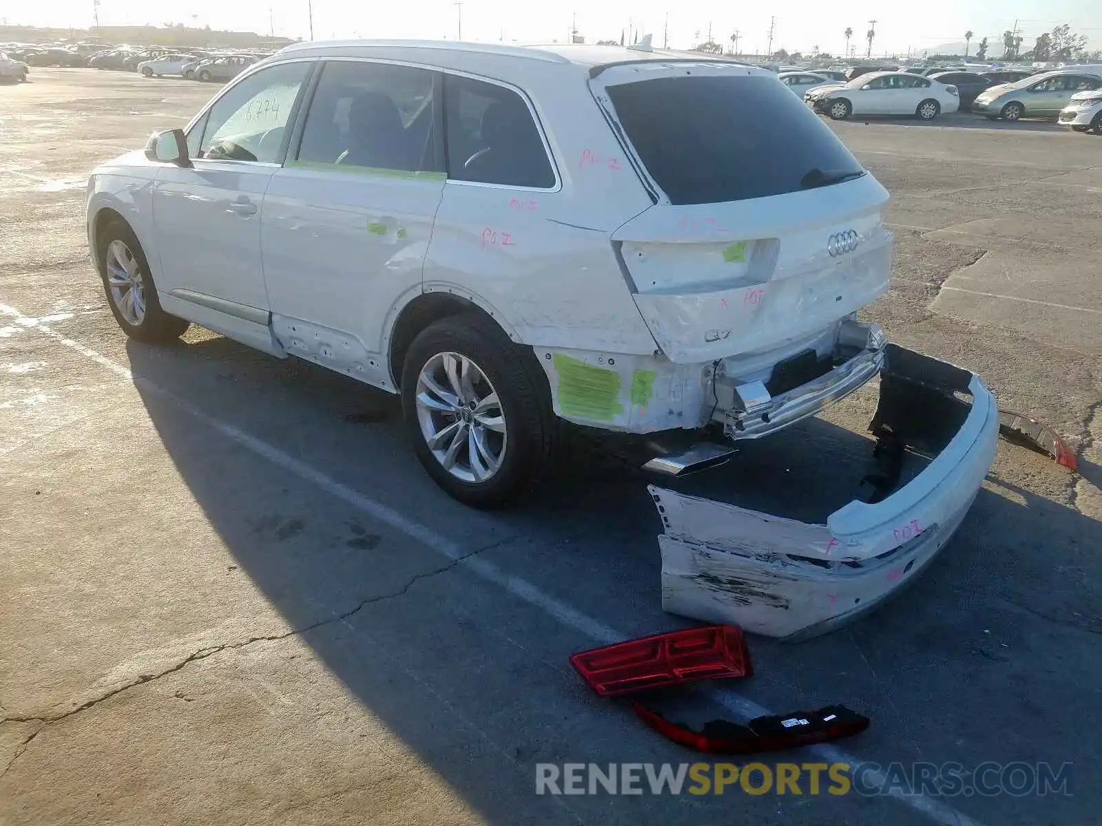 3 Photograph of a damaged car WA1AAAF76KD010727 AUDI Q7 2019