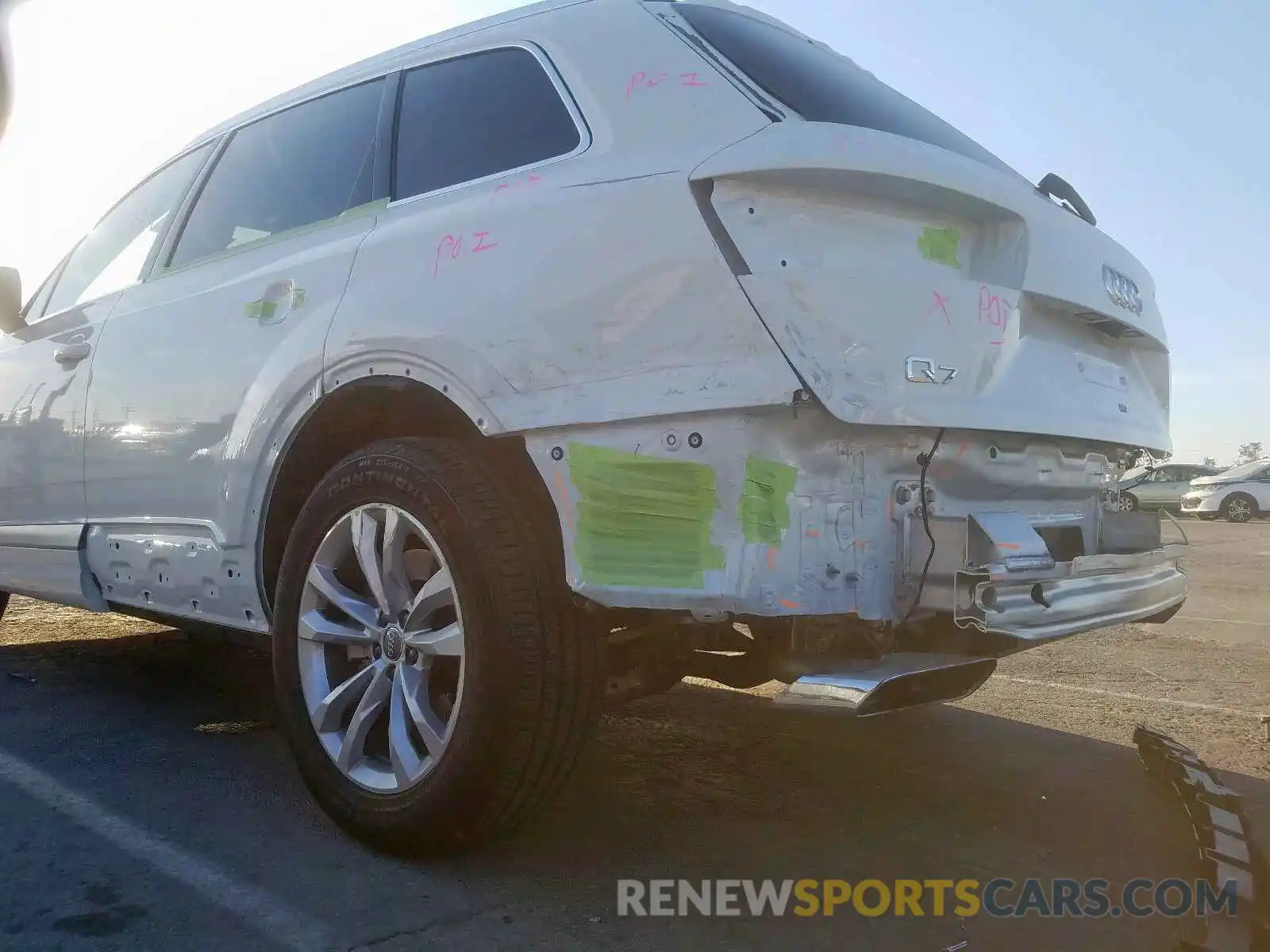 9 Photograph of a damaged car WA1AAAF76KD010727 AUDI Q7 2019