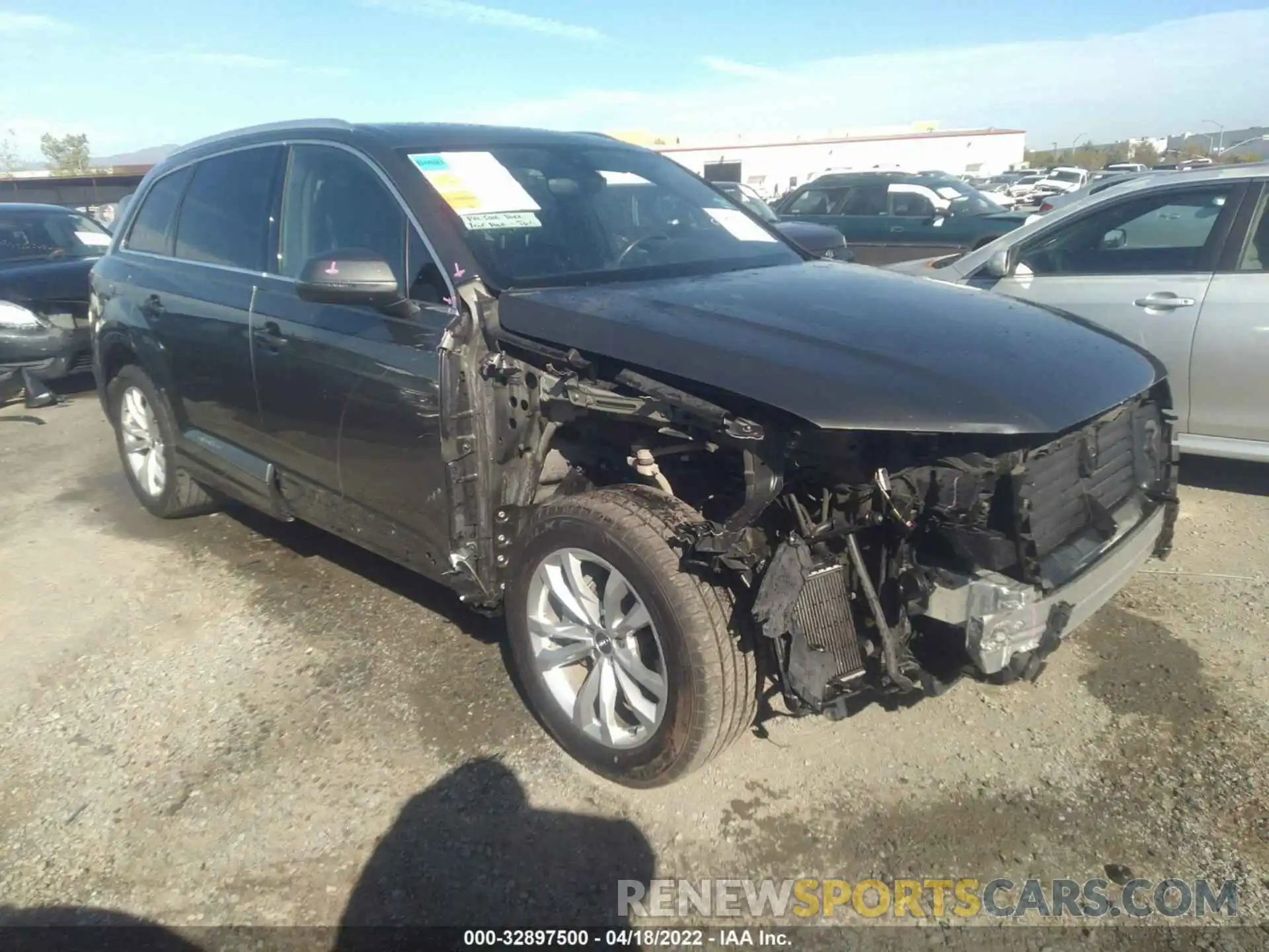 1 Photograph of a damaged car WA1AAAF76KD011635 AUDI Q7 2019