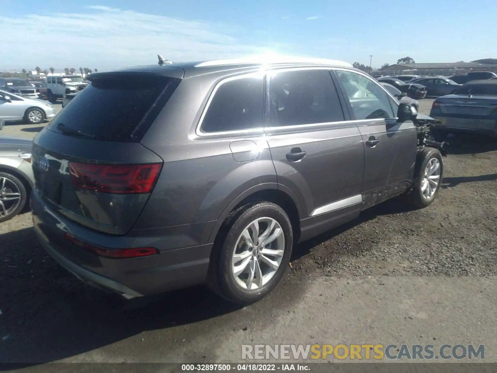 4 Photograph of a damaged car WA1AAAF76KD011635 AUDI Q7 2019