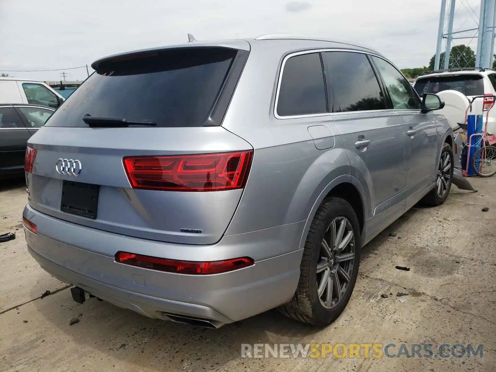 4 Фотография поврежденного автомобиля WA1AAAF76KD047292 AUDI Q7 2019