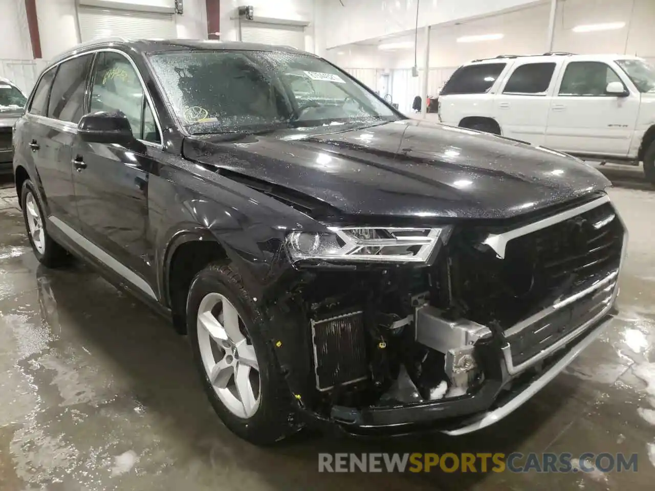 1 Photograph of a damaged car WA1AAAF77KD006010 AUDI Q7 2019