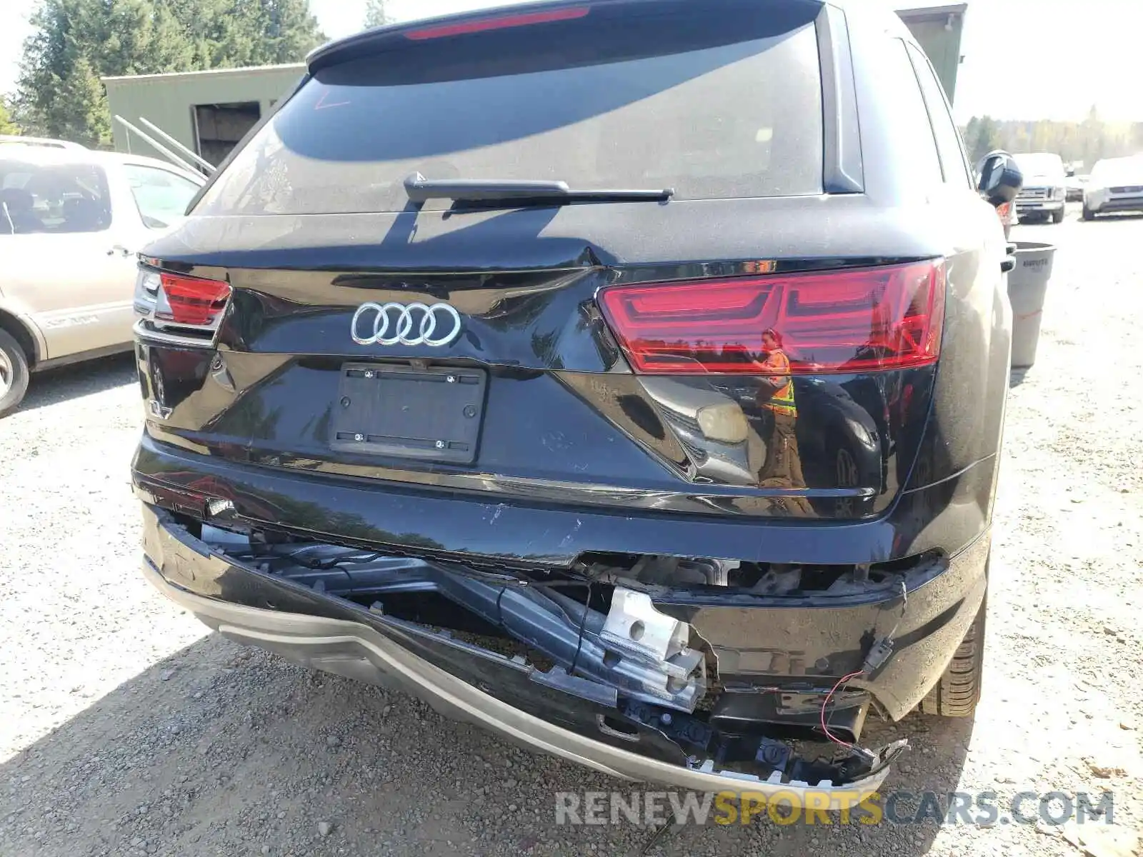 9 Фотография поврежденного автомобиля WA1AAAF78KD003438 AUDI Q7 2019