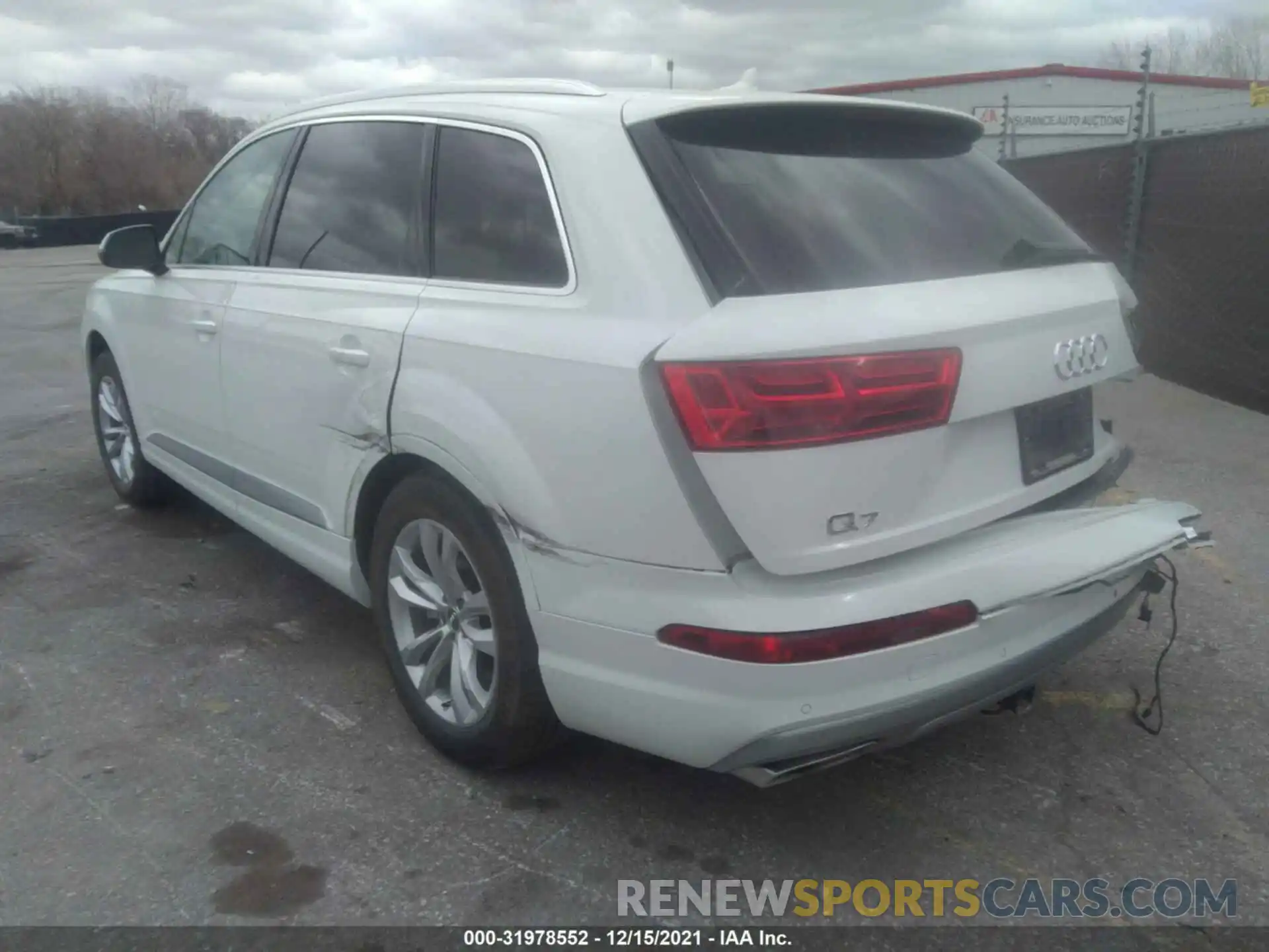 3 Фотография поврежденного автомобиля WA1AAAF7XKD013985 AUDI Q7 2019