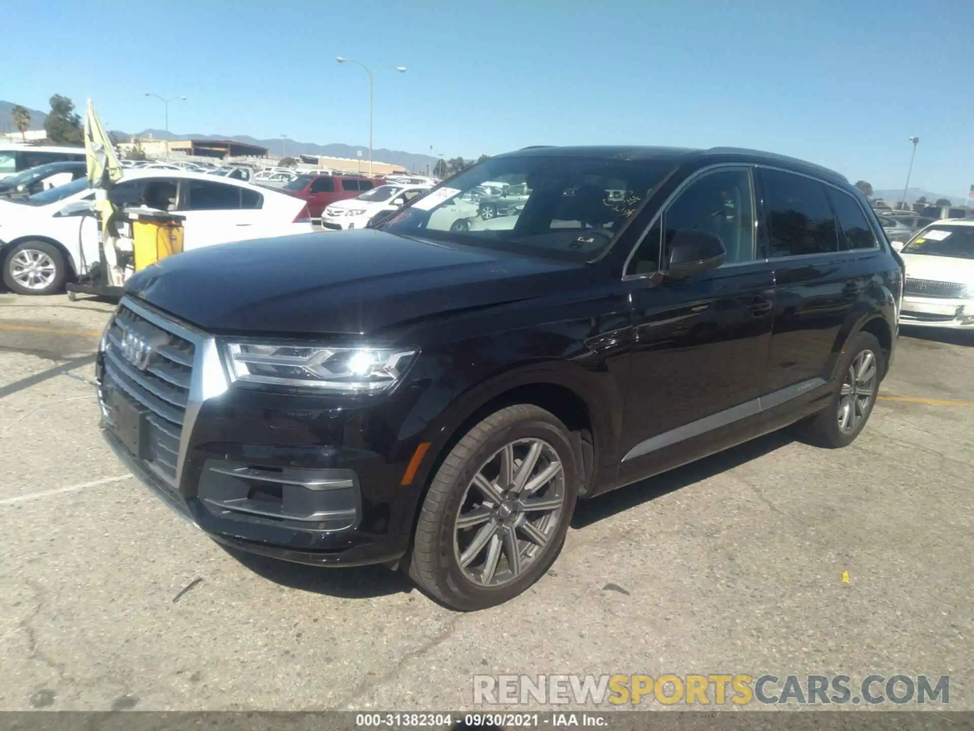 2 Photograph of a damaged car WA1AABF74KD027287 AUDI Q7 2019