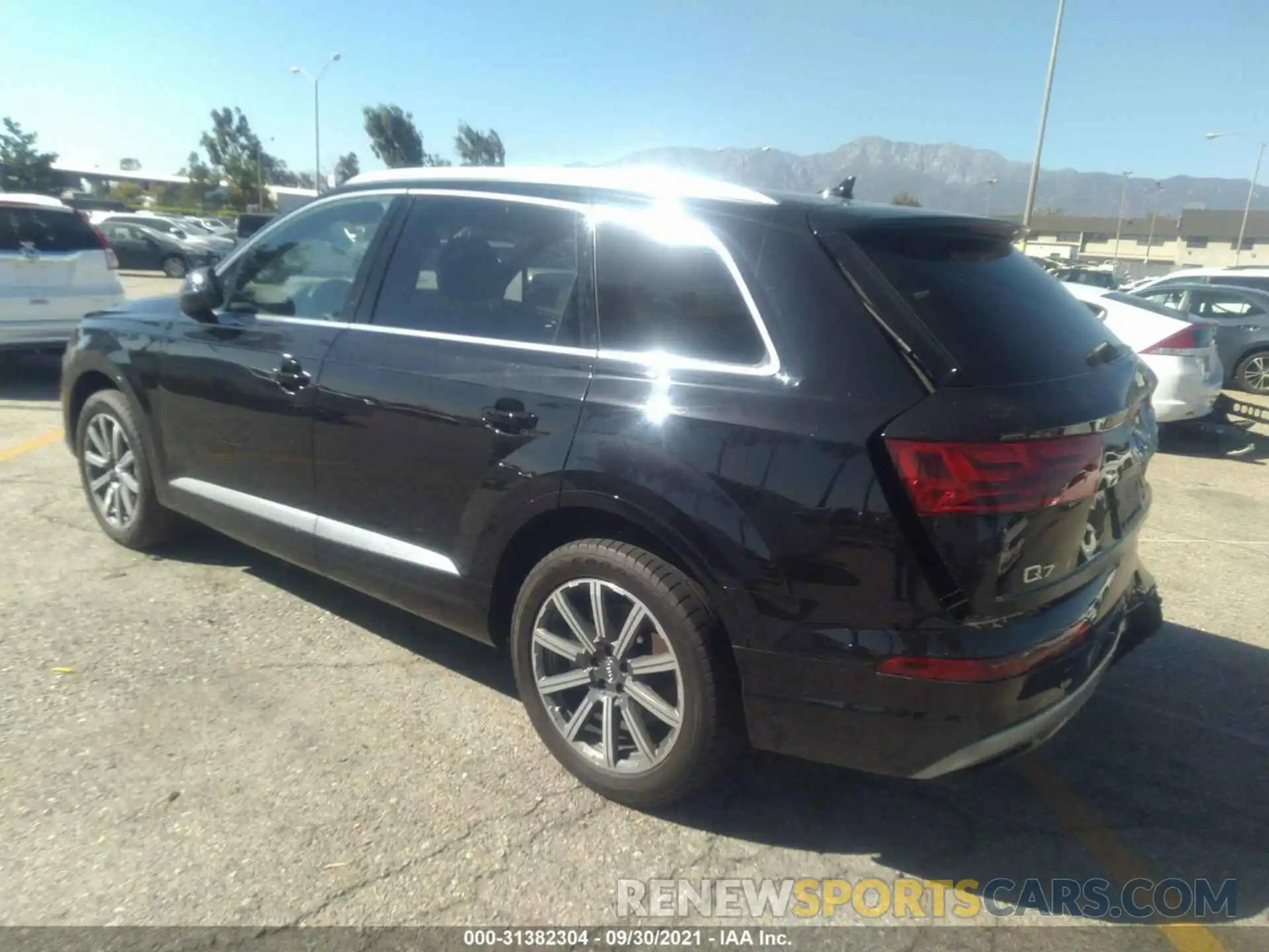 3 Photograph of a damaged car WA1AABF74KD027287 AUDI Q7 2019