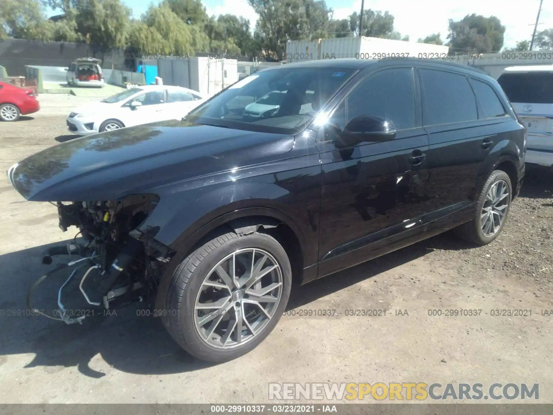 2 Фотография поврежденного автомобиля WA1AHAF70KD022643 AUDI Q7 2019