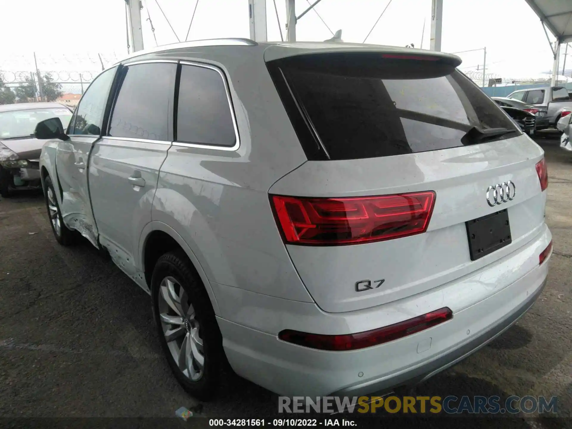 3 Photograph of a damaged car WA1AHAF70KD047509 AUDI Q7 2019