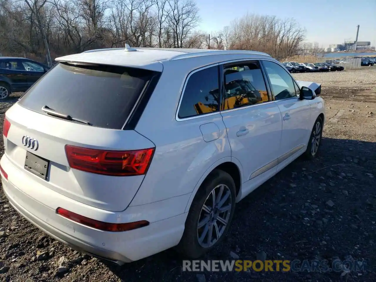 4 Фотография поврежденного автомобиля WA1AHAF71KD025681 AUDI Q7 2019