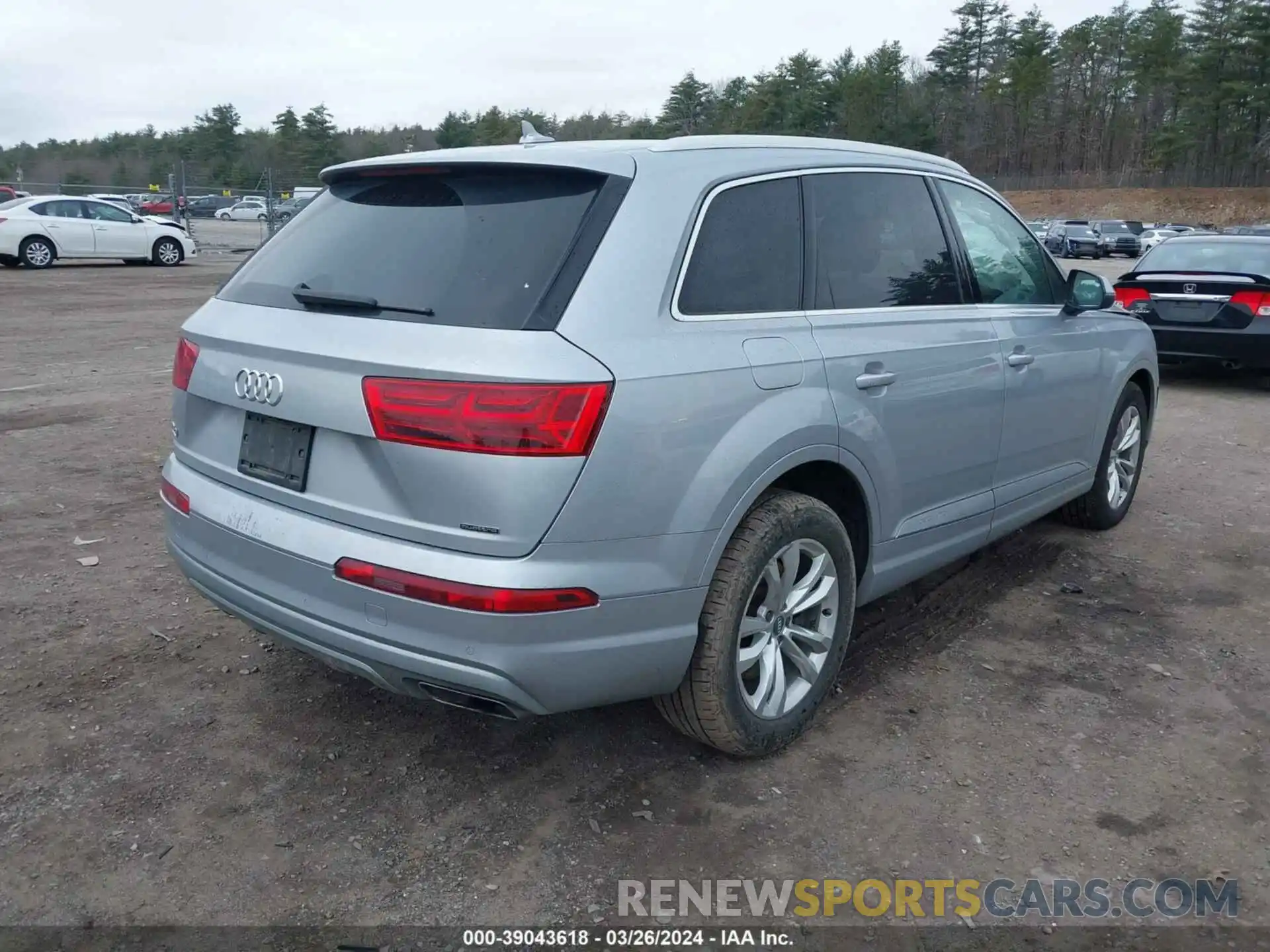 4 Фотография поврежденного автомобиля WA1AHAF71KD037037 AUDI Q7 2019